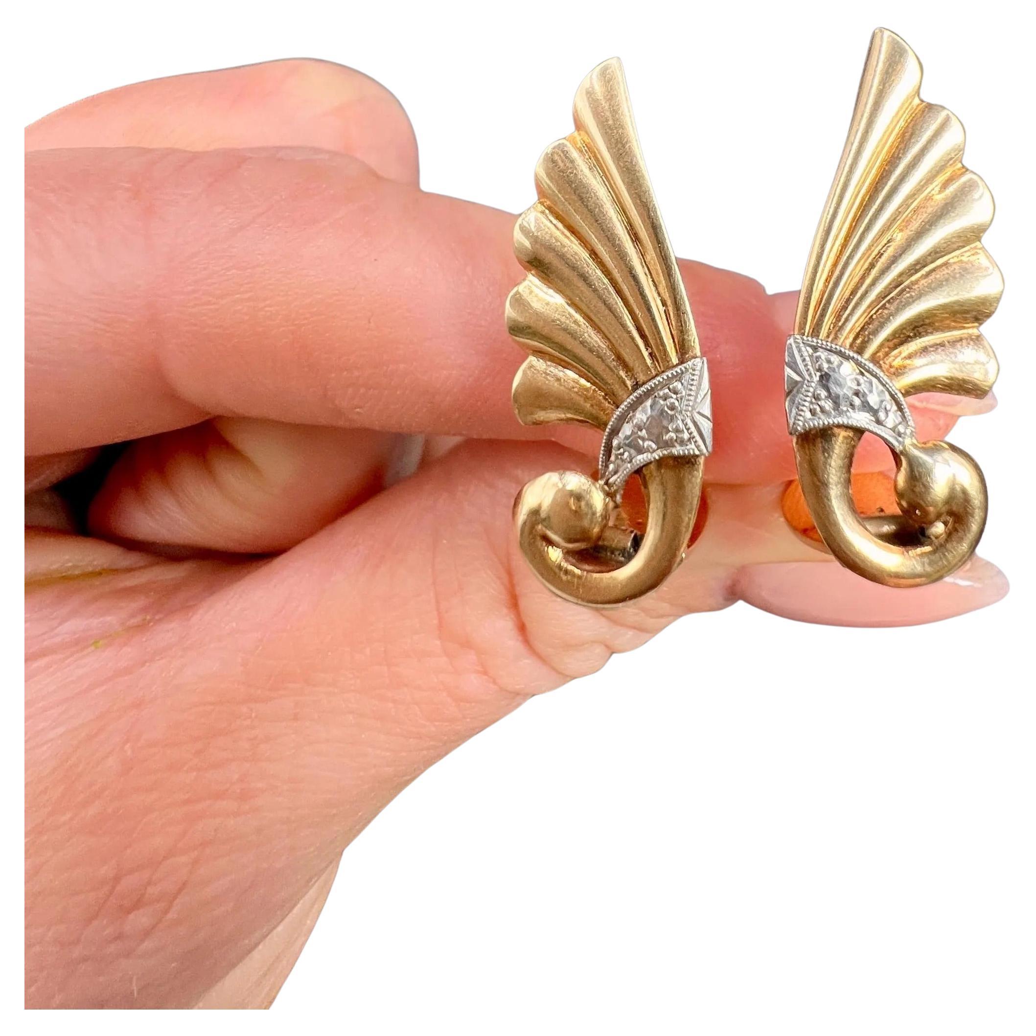 9ct Yellow & White Gold, 1940s Fan Shaped Contemporary Style Clip-on Earrings