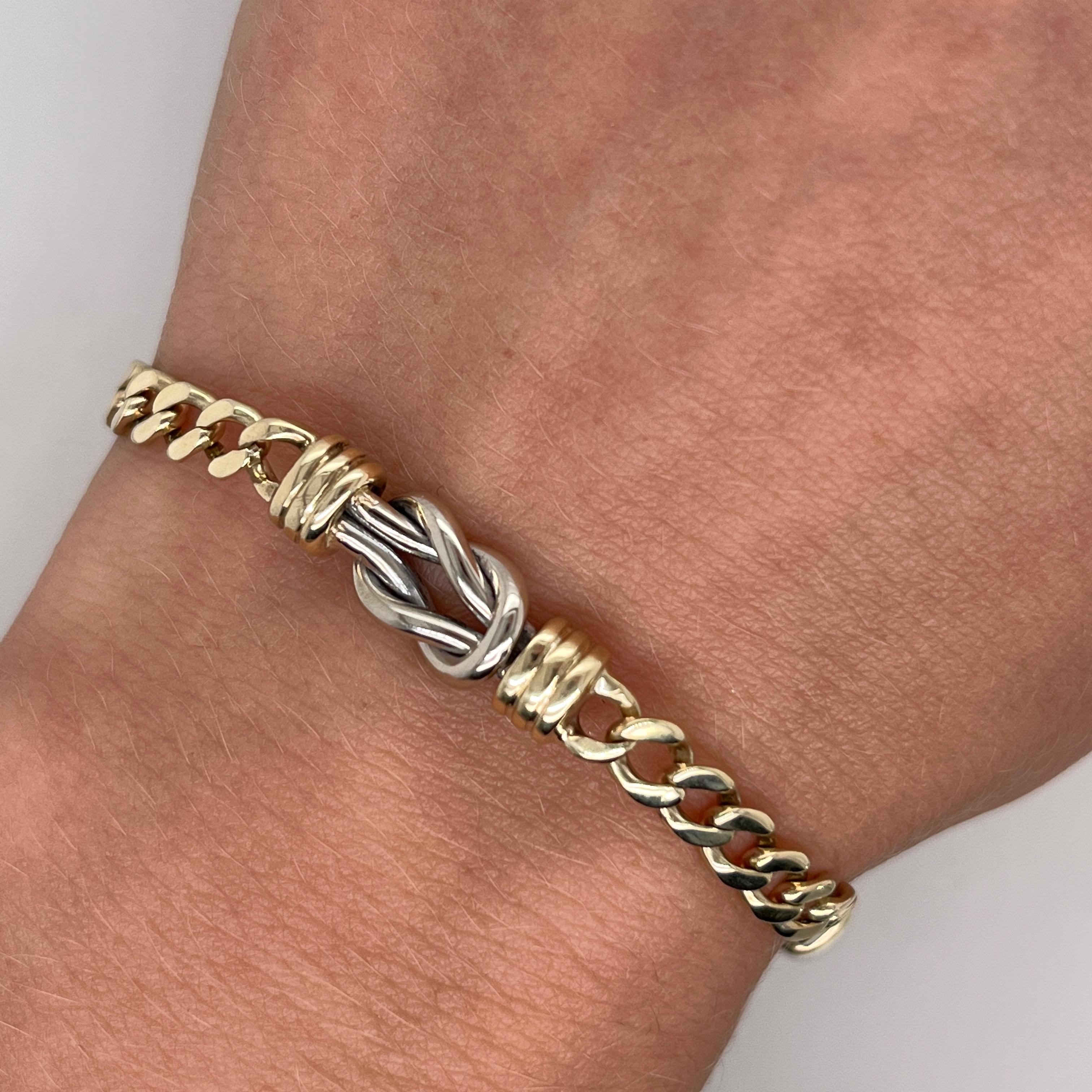 Bracelet en chaîne en or jaune et blanc 9ct, 16.15g Excellent état - En vente à London, GB