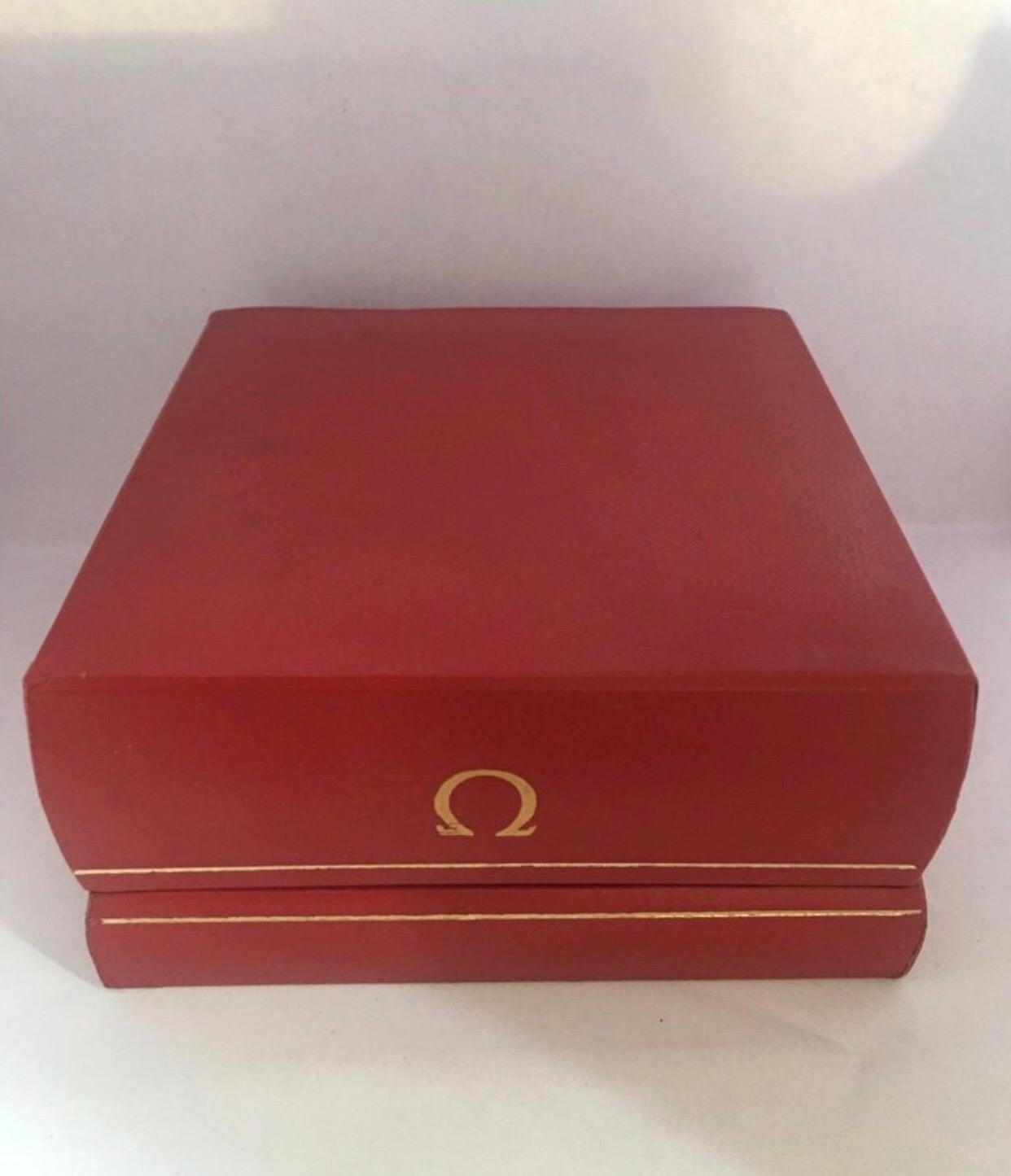 9 Karat Gold und gerolltes Goldarmband Omega Mechanische Uhr 1960er Jahre im Angebot 15