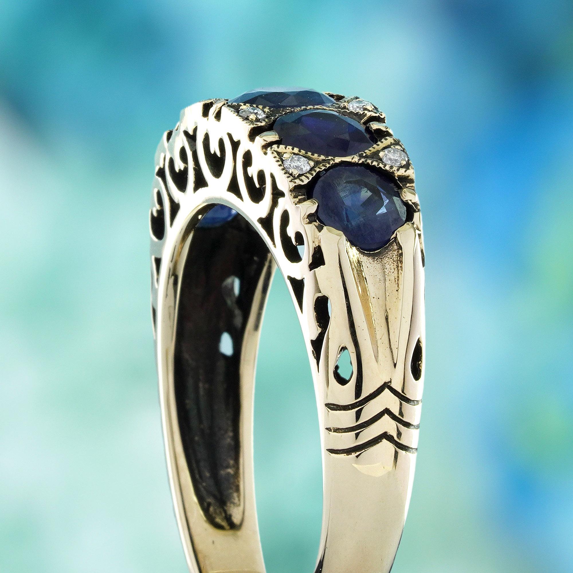 9K Gold Blauer Saphir und Diamant Vintage Style  Fünf-Stein-Ring Damen im Angebot