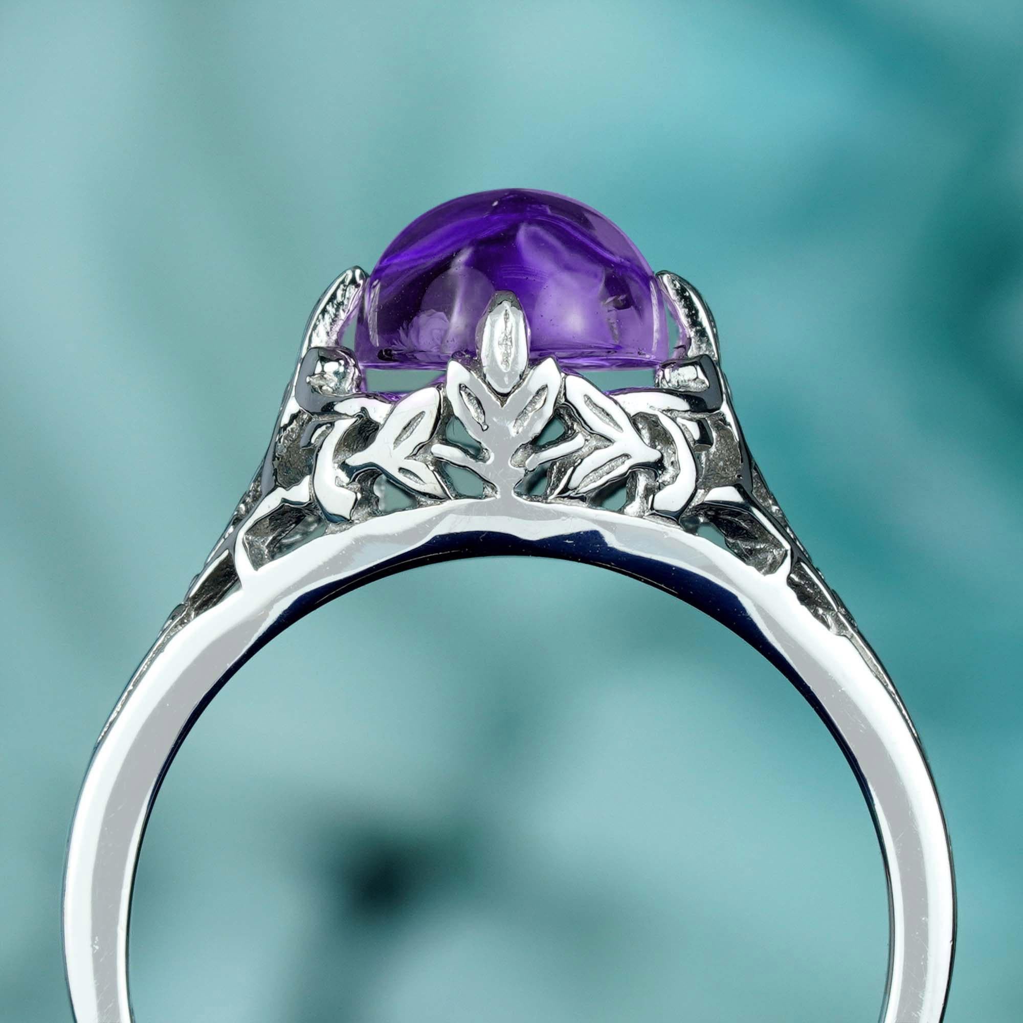 Bague en or 9K avec cabochon d'améthyste de style vintage Neuf - En vente à Bangkok, TH