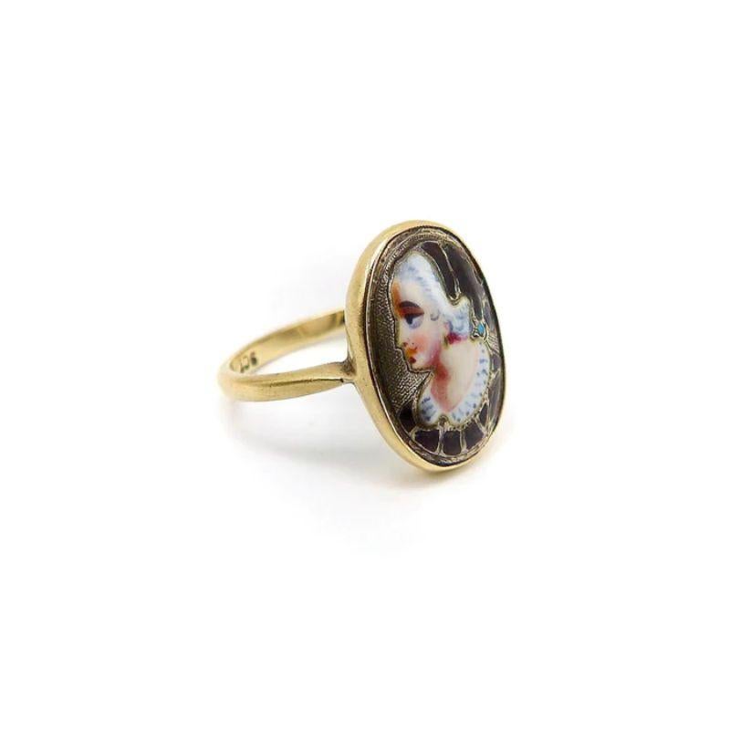 9K Gold Early Victorian English Enamel Portrait Ring, circa 1850's In Good Condition For Sale In Venice, CA