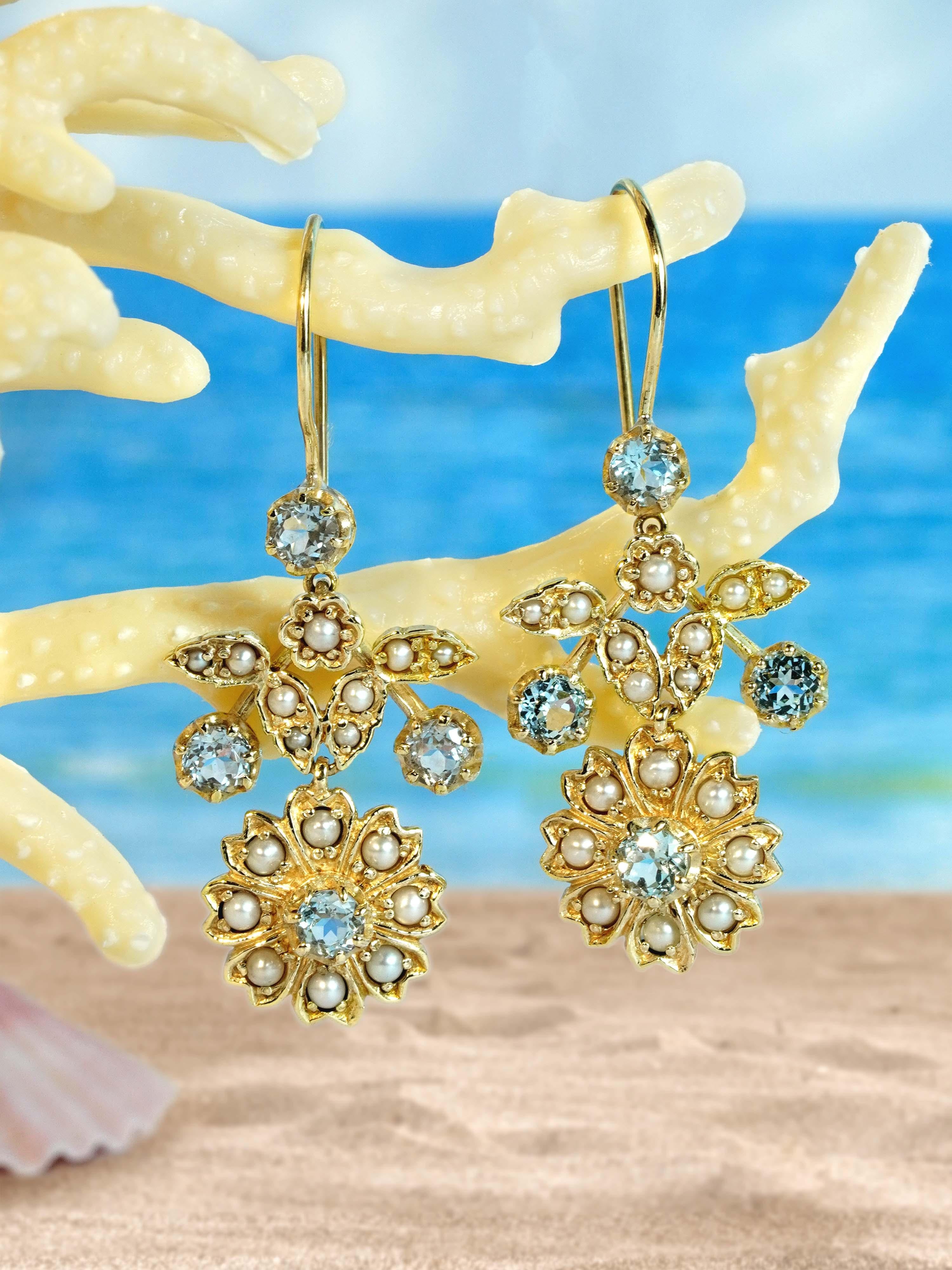 9K Gold Natürlicher Blautopas und Perle Vintage Style Floral Cluster Drop Ohrringe Damen im Angebot