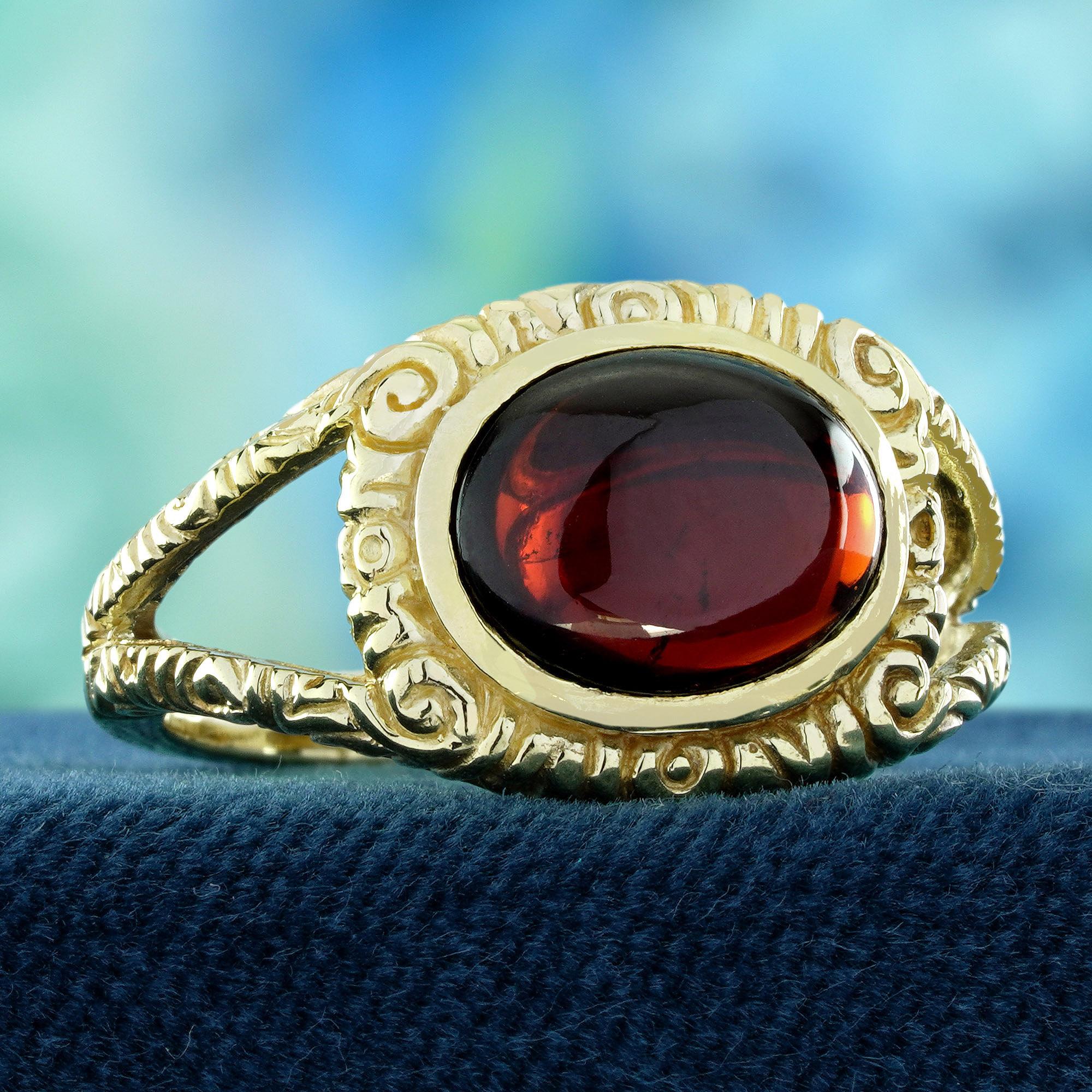 9K Gold Natürlicher Cabochon Granat Vintage Style Split Shank Ring (Edwardian) im Angebot