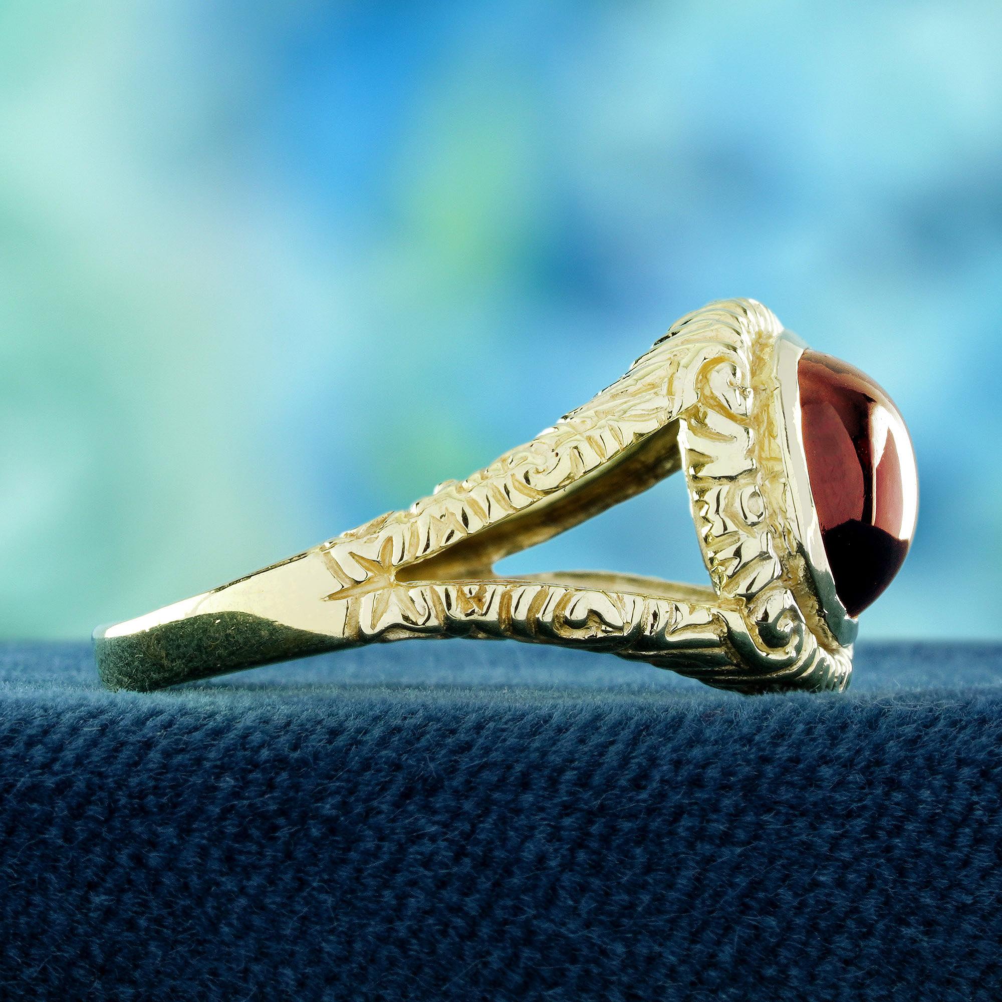 9K Gold Natürlicher Cabochon Granat Vintage Style Split Shank Ring (Ovalschliff) im Angebot