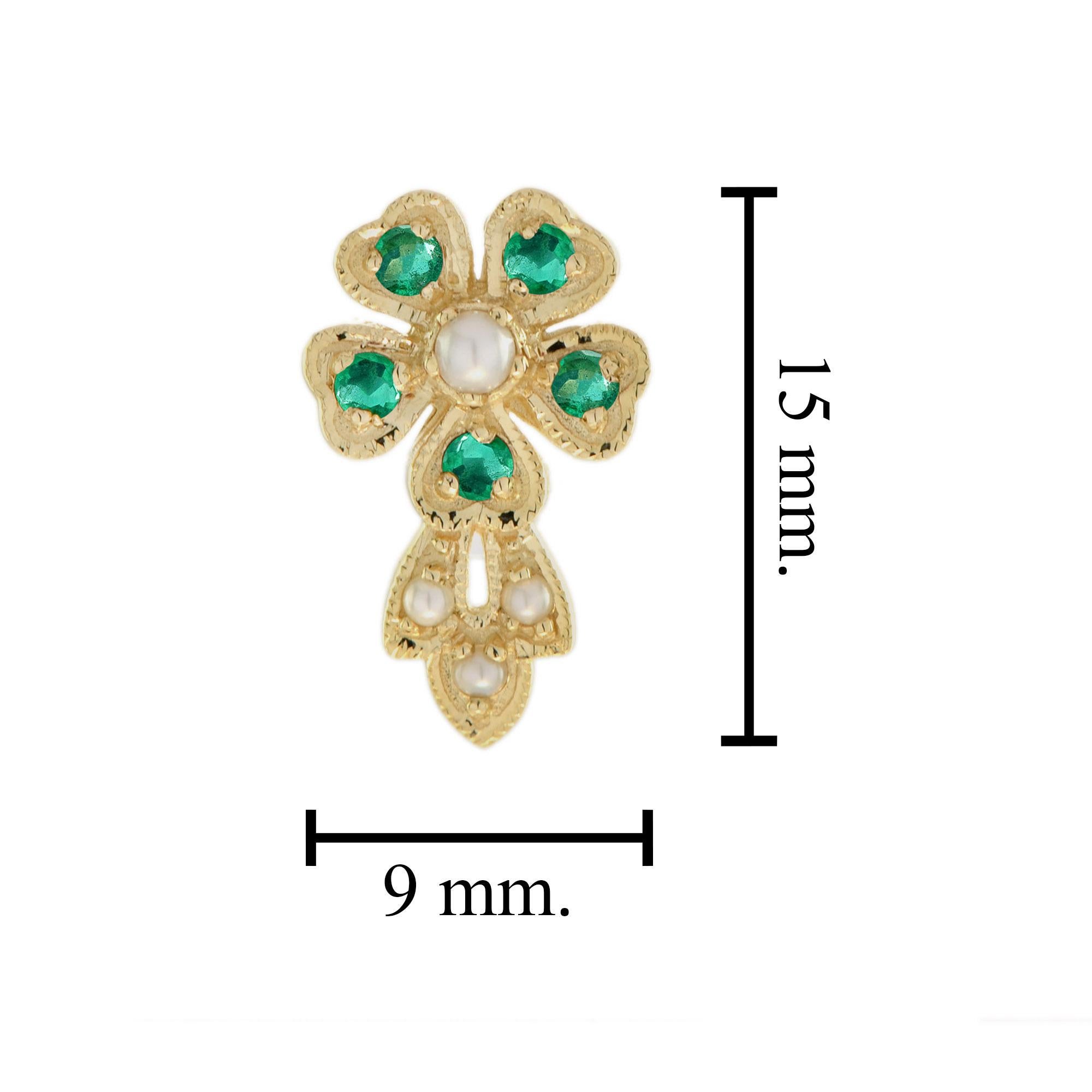 9K Gold Natürliche Perle und Smaragd Vintage Style Blumen Ohrstecker Damen im Angebot