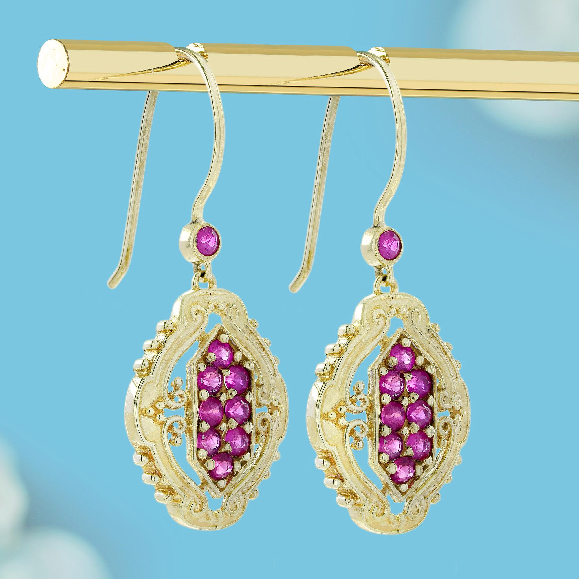 9K Gold Natürlicher Rubin Cluster Vintage Style Tropfen Ohrringe (Edwardian)