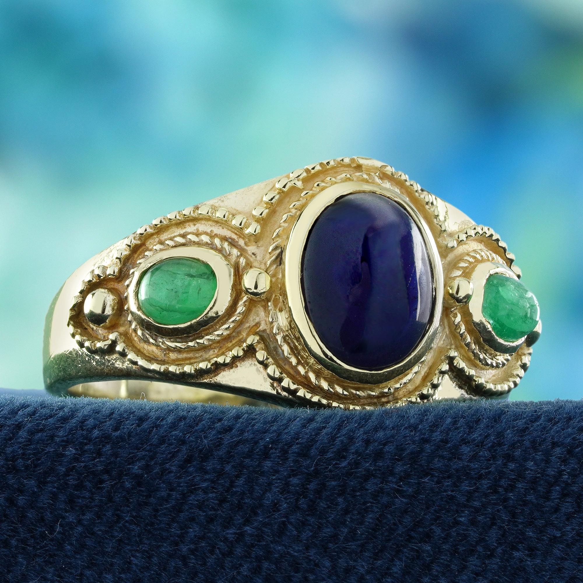 Edoardiano Anello in oro 9K con zaffiro naturale cabochon e smeraldo cabochon in stile vintage in vendita