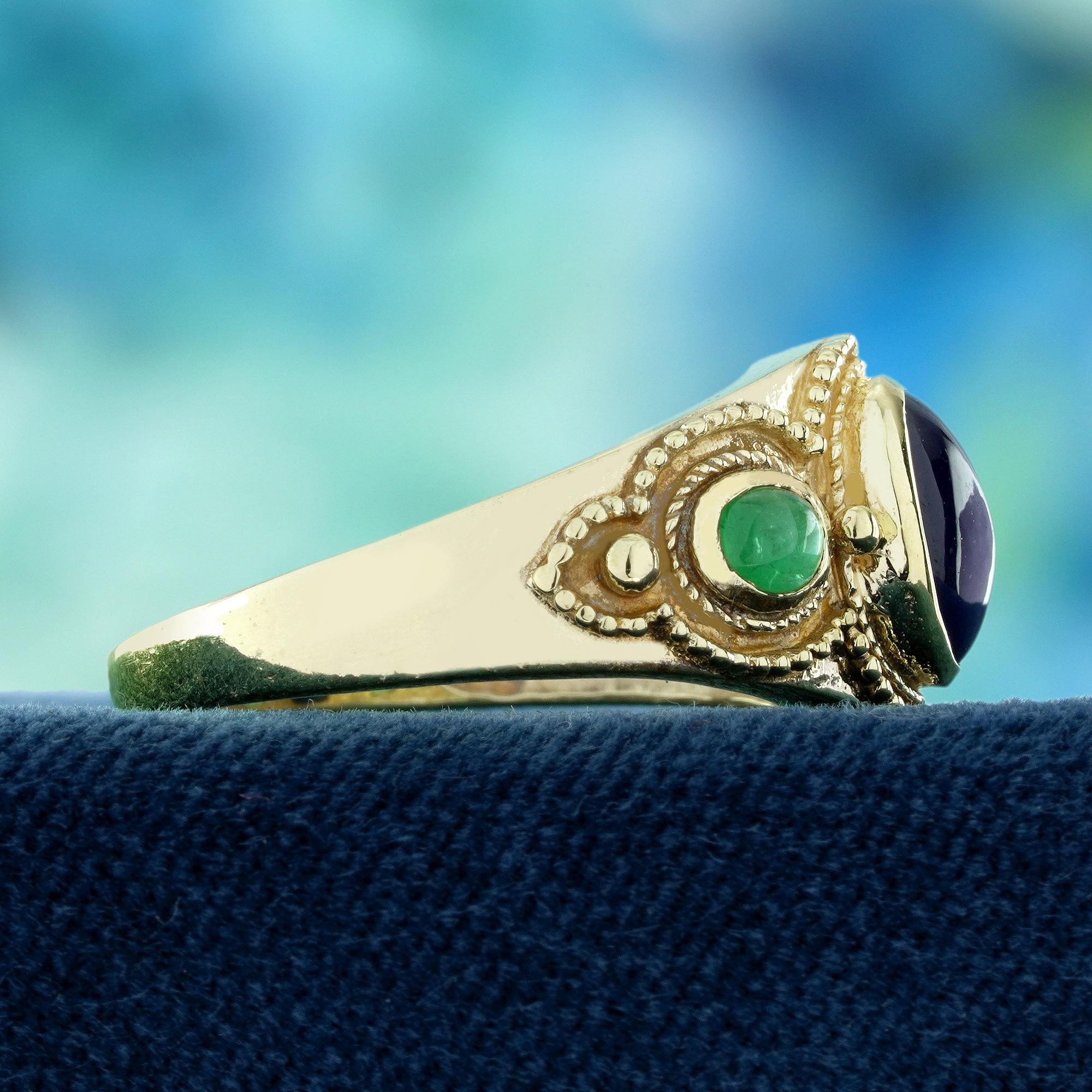 Taglio ovale Anello in oro 9K con zaffiro naturale cabochon e smeraldo cabochon in stile vintage in vendita