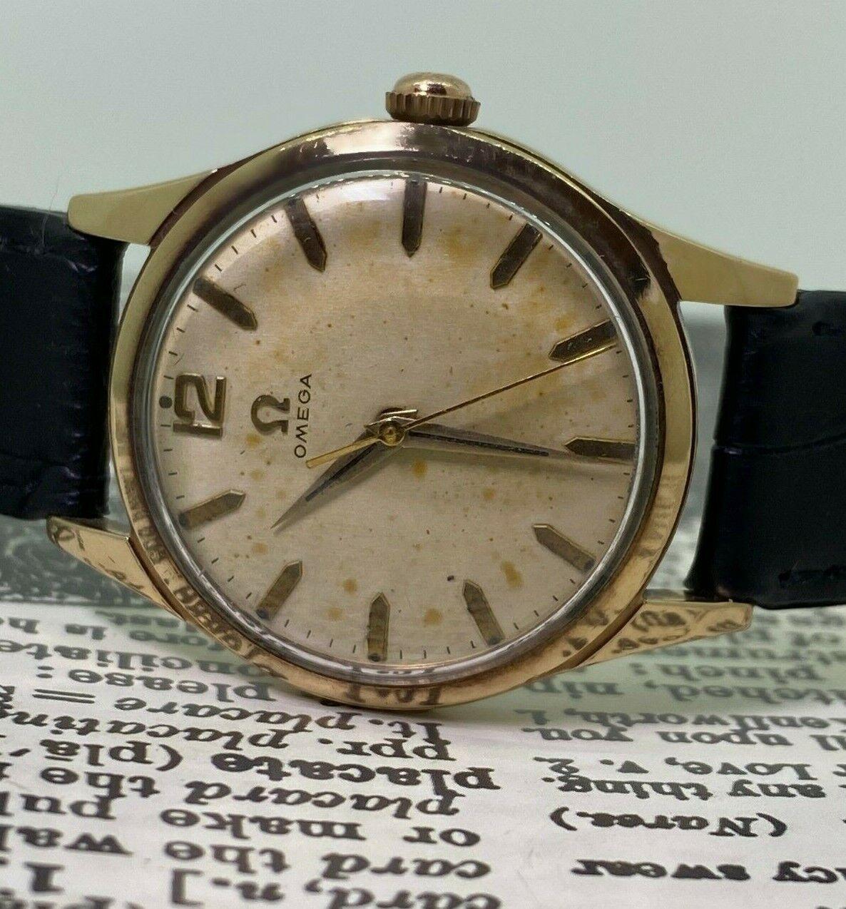 Omega Montre manuelle rare Calibre 420 vintage pour hommes des années 1950, en or 9 carats Tous originaux. Excellent état à MELBOURNE, AU