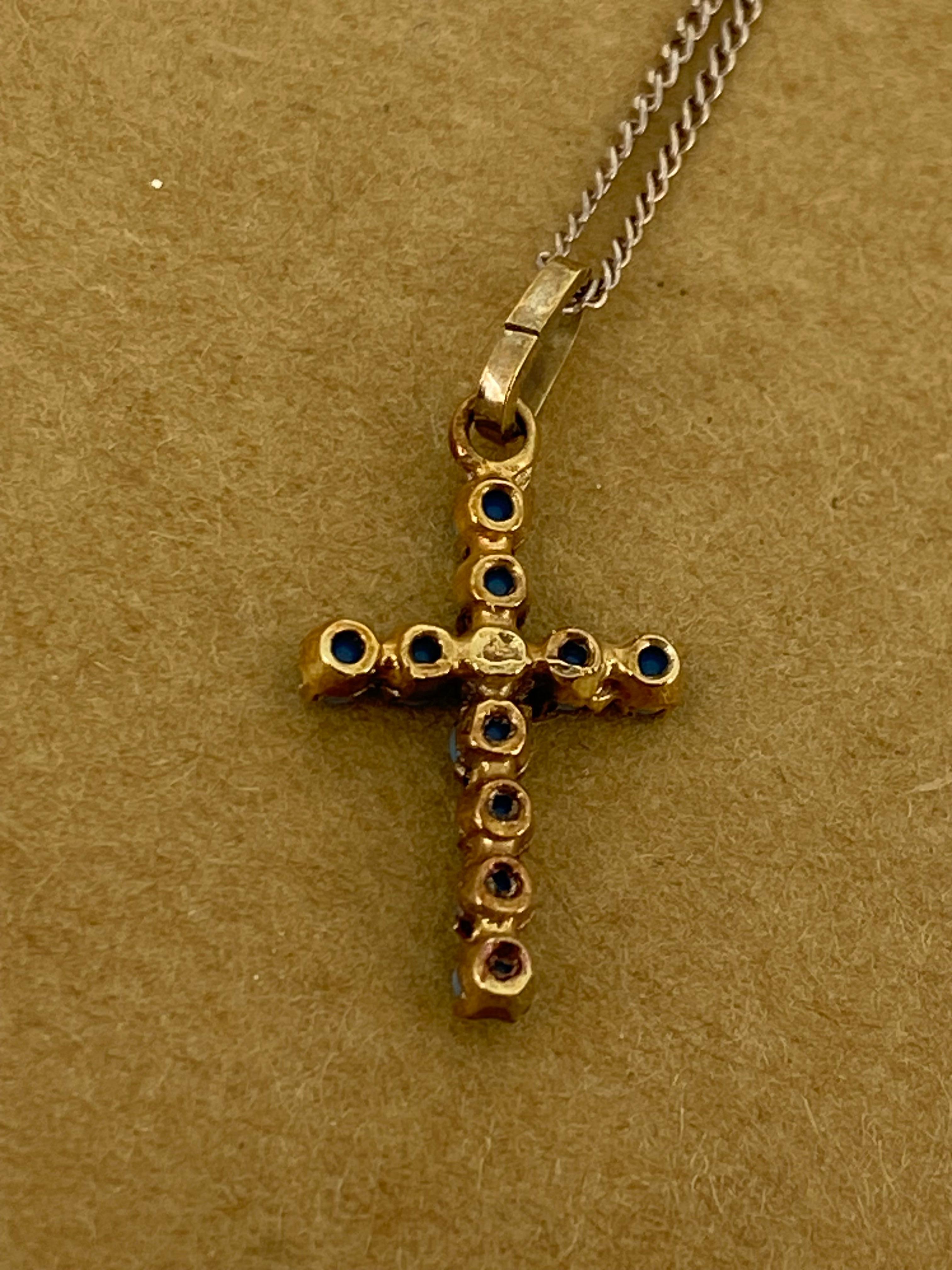 Cabochon 9K Gold Turquoise Cross / Crucifix Vintage Pendant on Sterling Silver Chain For Sale