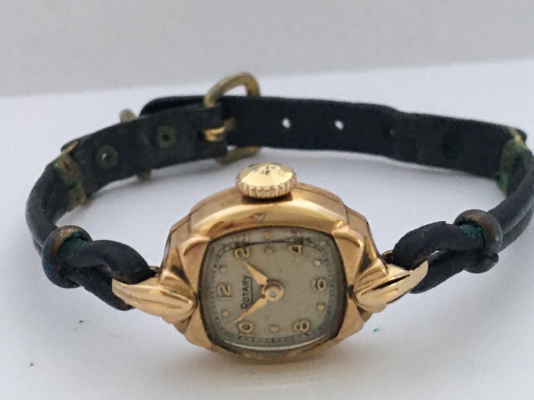9 Karat Gold Vintage 1940s Rotary Ladies Cocktail Watch For Sale at