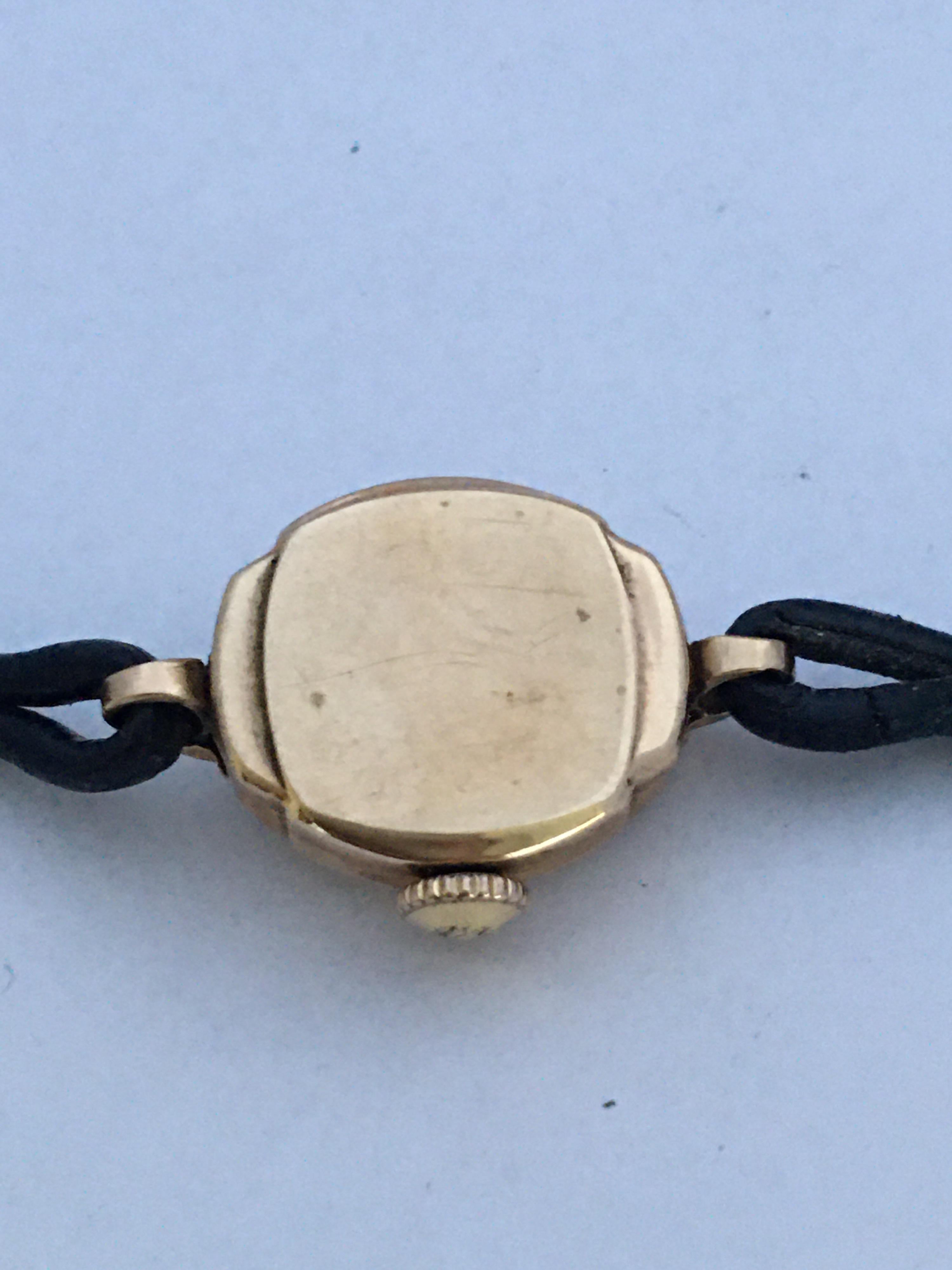 Rotary Damen-Cocktailuhr aus 9 Karat Gold, 1940er Jahre im Angebot 3