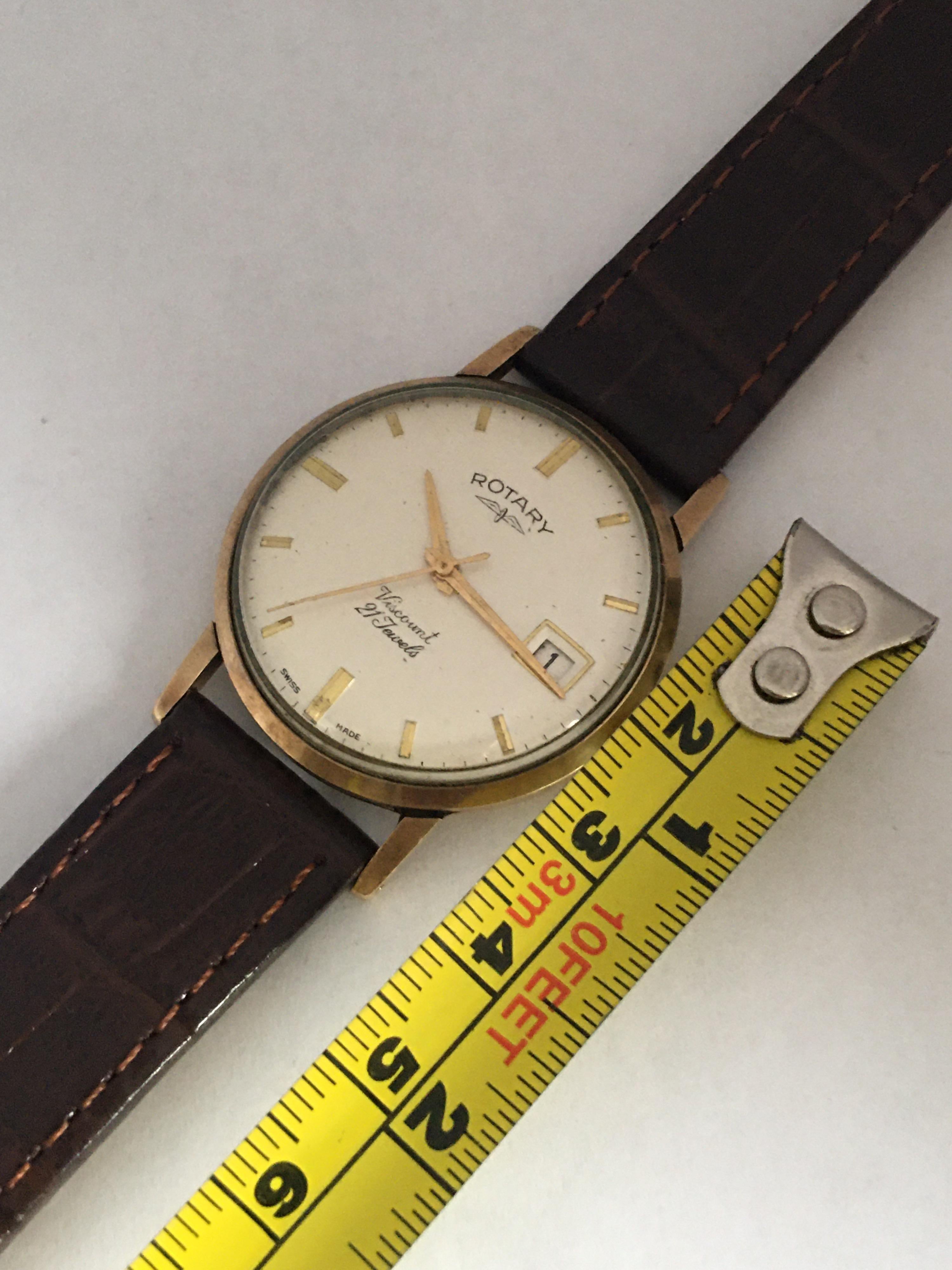 9 Karat Gold Vintage 1960s Rotary Viscount 21 Jewels Watch In Good Condition In Carlisle, GB