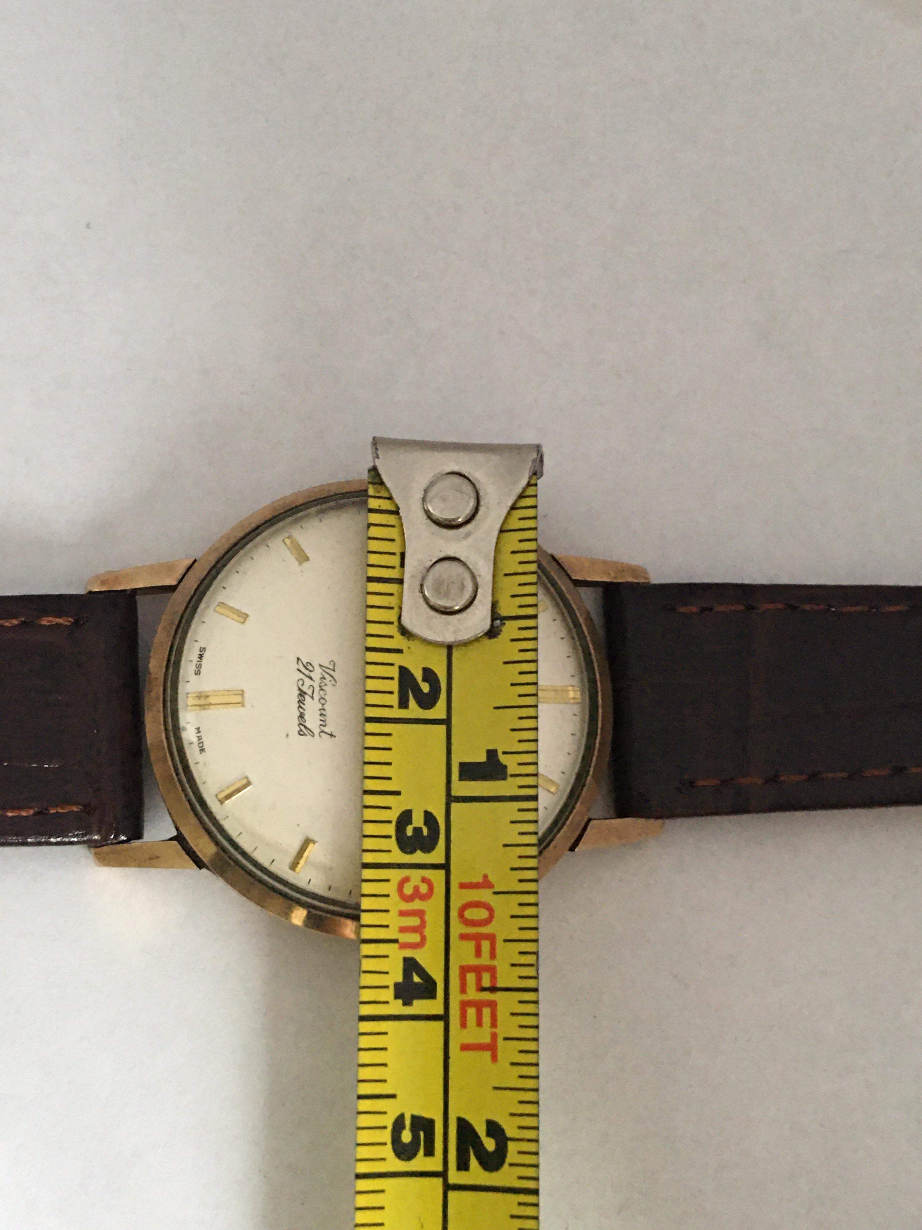 Women's or Men's 9 Karat Gold Vintage 1960s Rotary Viscount 21 Jewels Watch