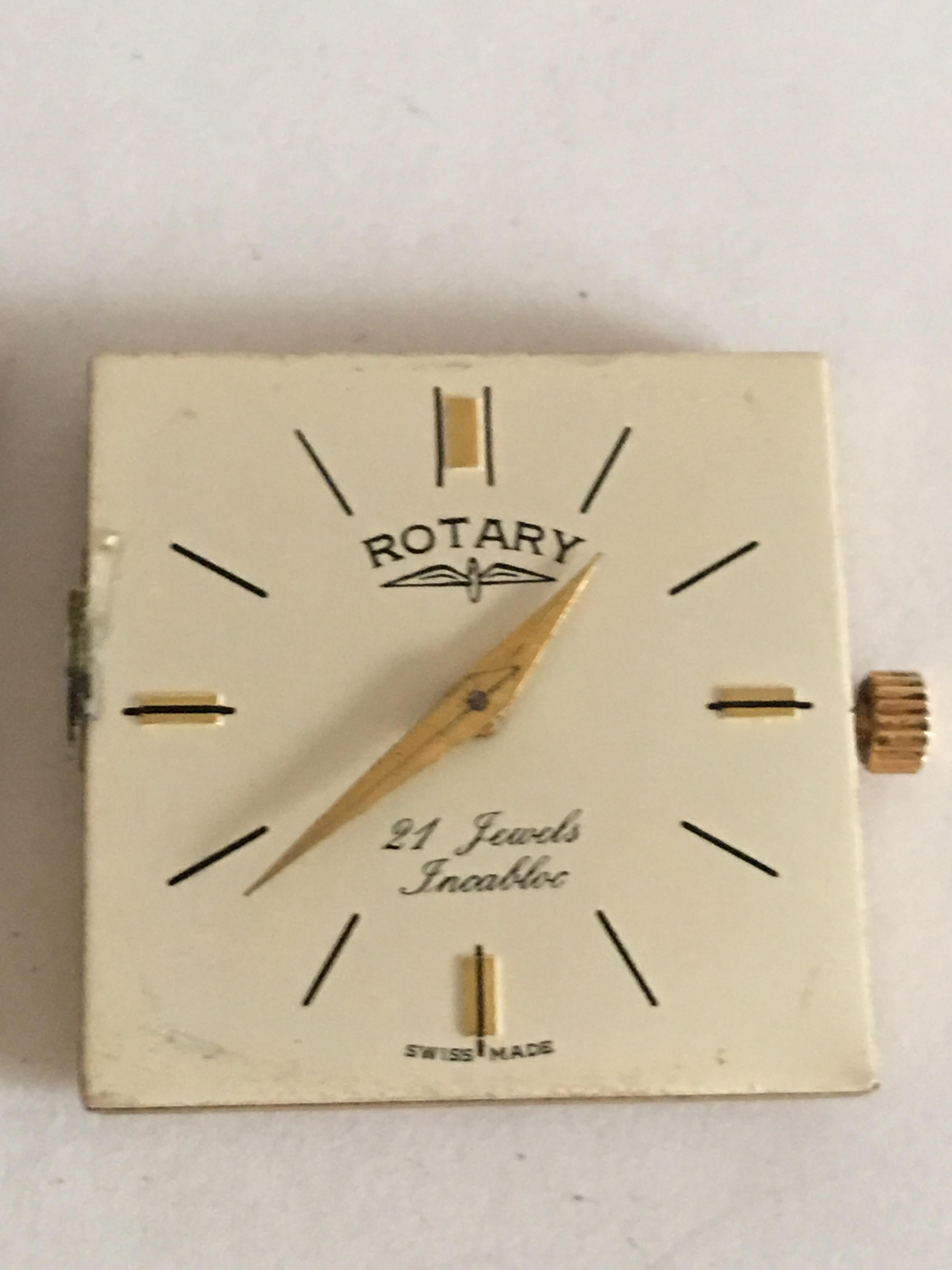 Women's or Men's 9 Karat Gold Vintage 1970s Rotary Watch