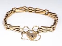 9K Gold Vintage Gate Link Bracelet with Padlock Heart Clasp 7" Has Safety Link