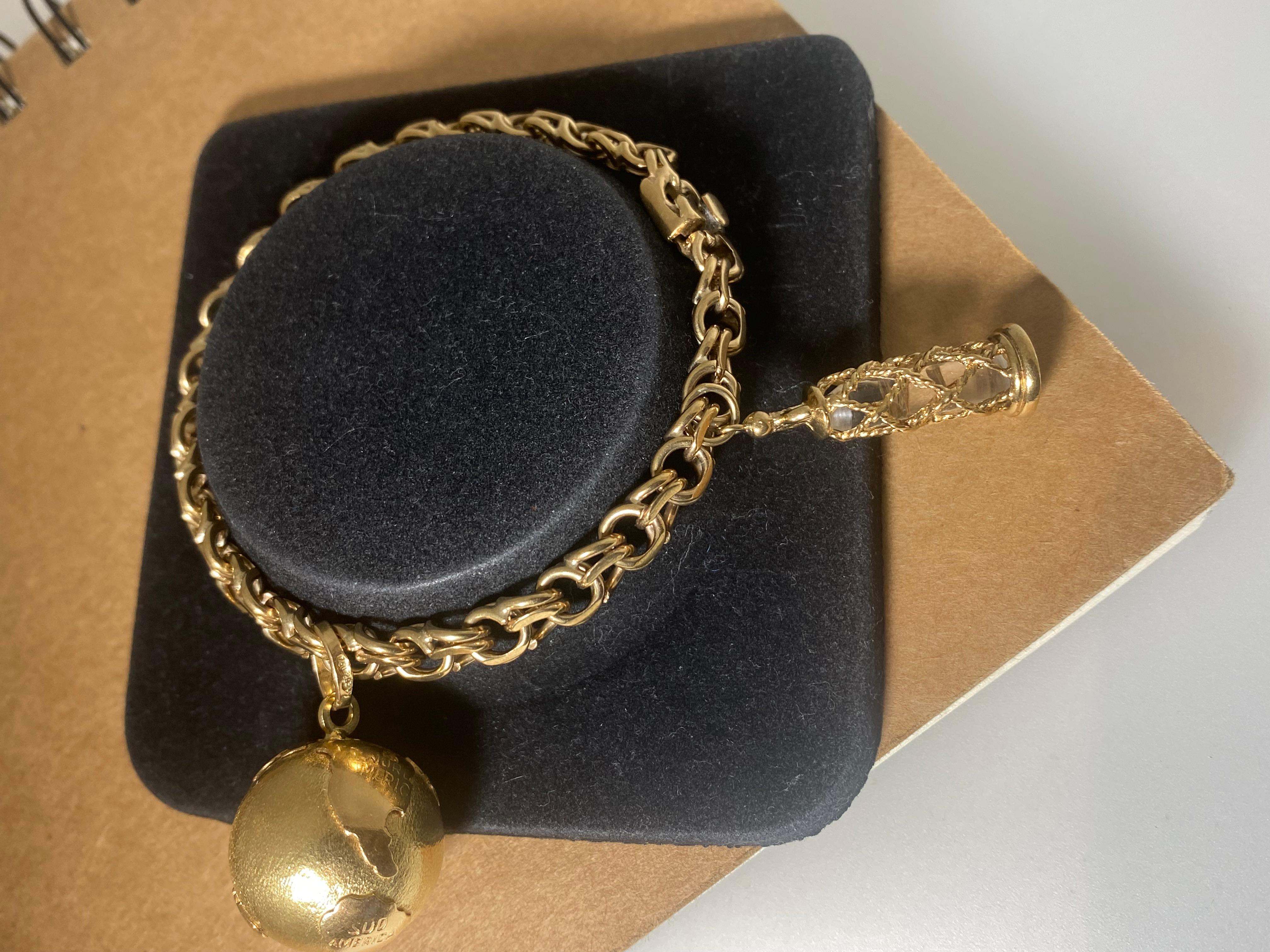 9K Gold Vintage Italienisches Armband mit 18 Karat Goldkugel und 9 Karat Goldflaschenanhängern im Zustand „Hervorragend“ in MELBOURNE, AU