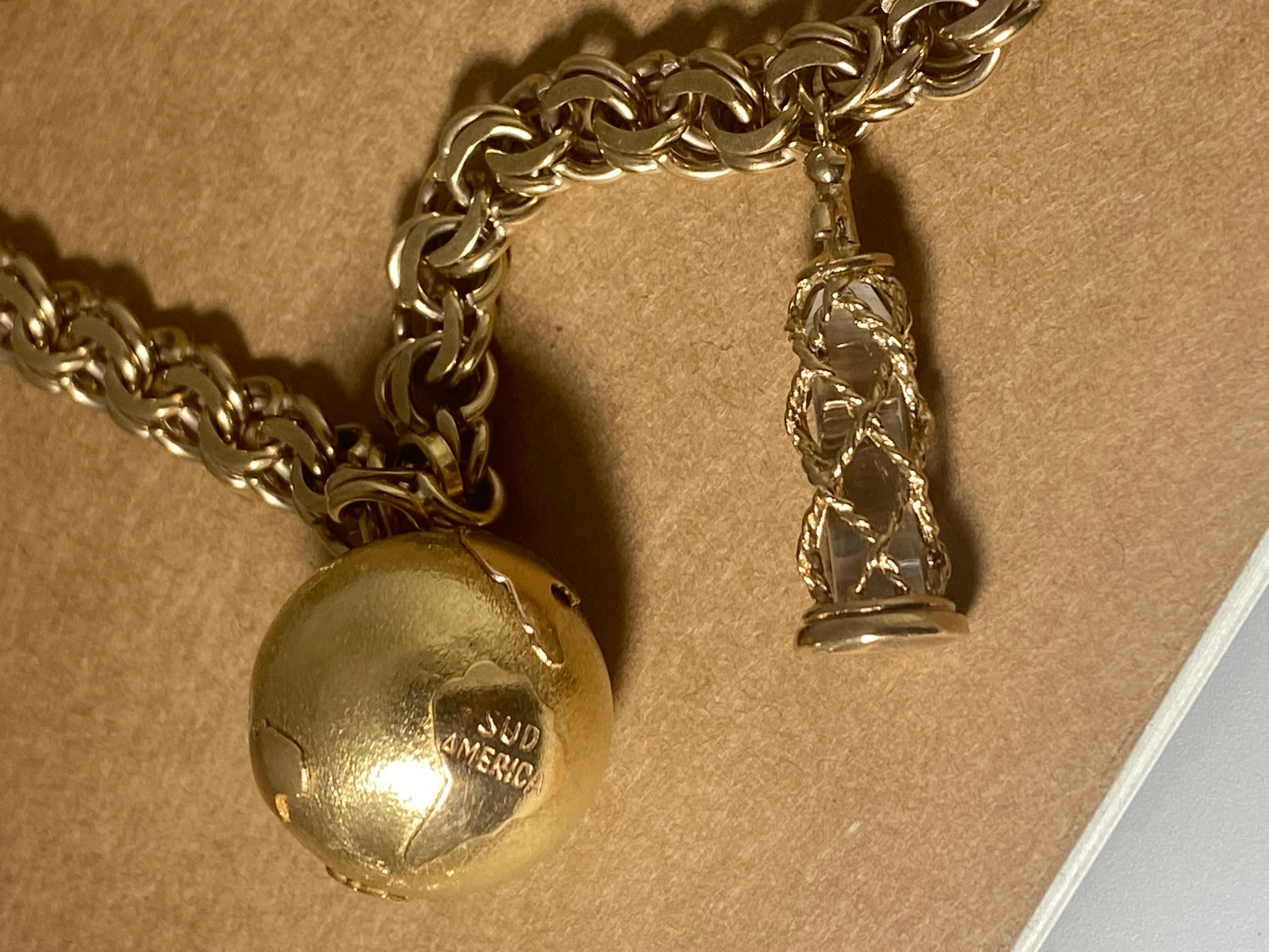 9K Gold Vintage Italienisches Armband mit 18 Karat Goldkugel und 9 Karat Goldflaschenanhängern 2