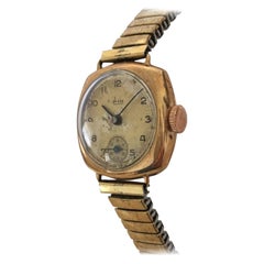 9 Karat Gold Vintage Ladies Avia Wristwatch with Flexible Strap