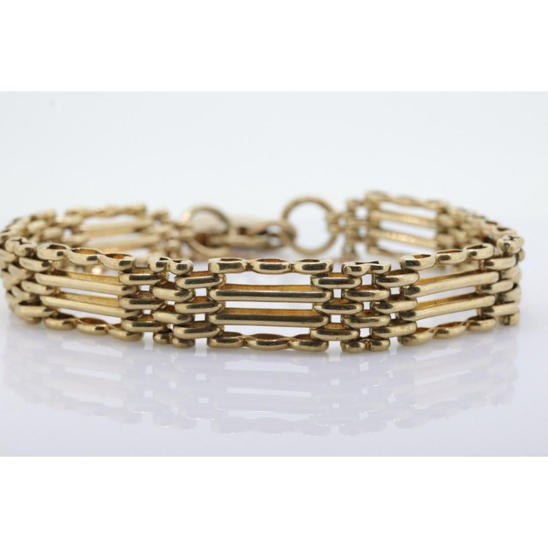 Bracelet cadenas en forme de cœur 9k. Design victorien 7 pouces 19,5 g en vente 2