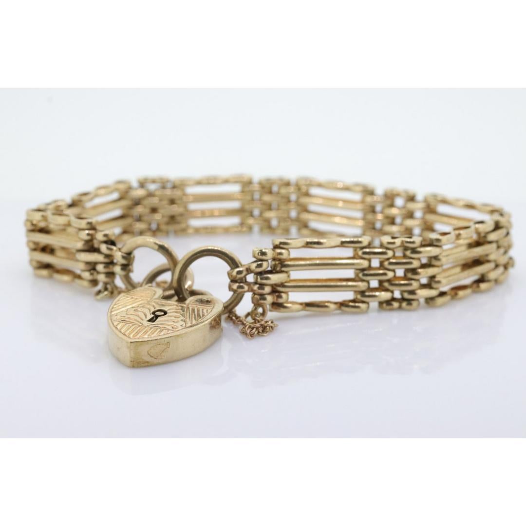 Bracelet cadenas en forme de cœur 9k. Design victorien 7 pouces 19,5 g en vente 3