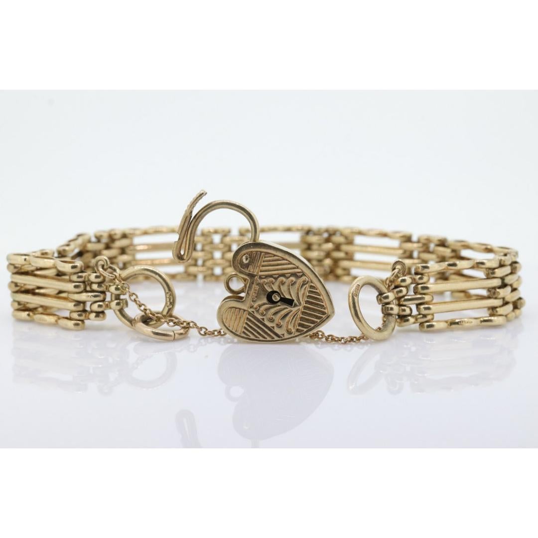 Bracelet cadenas en forme de cœur 9k. Design victorien 7 pouces 19,5 g en vente 4