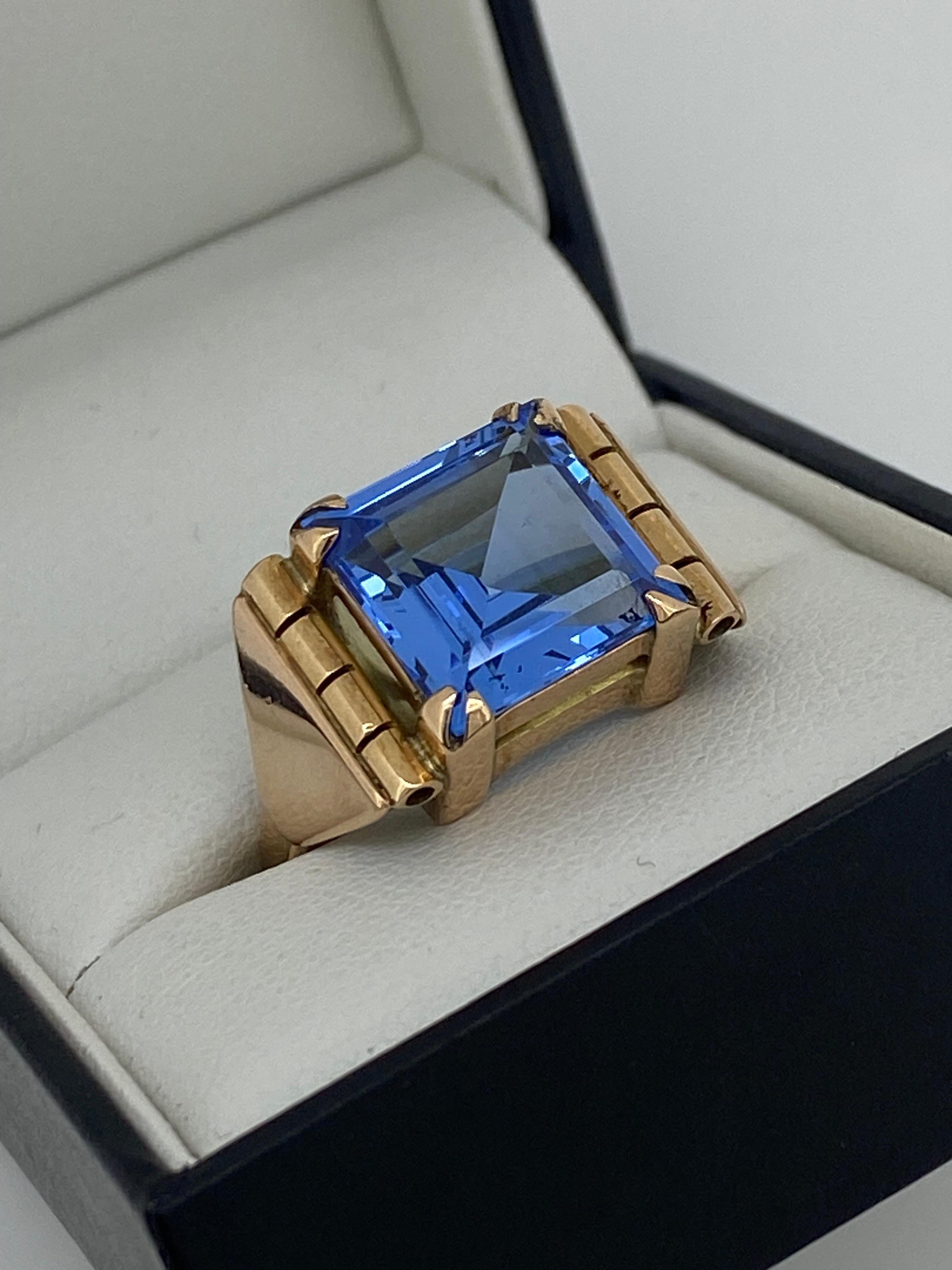 9K Roségold & 5,00ct Quadratischer Synthetischer Saphir Retro Herren Siegelring (Carréeschliff)