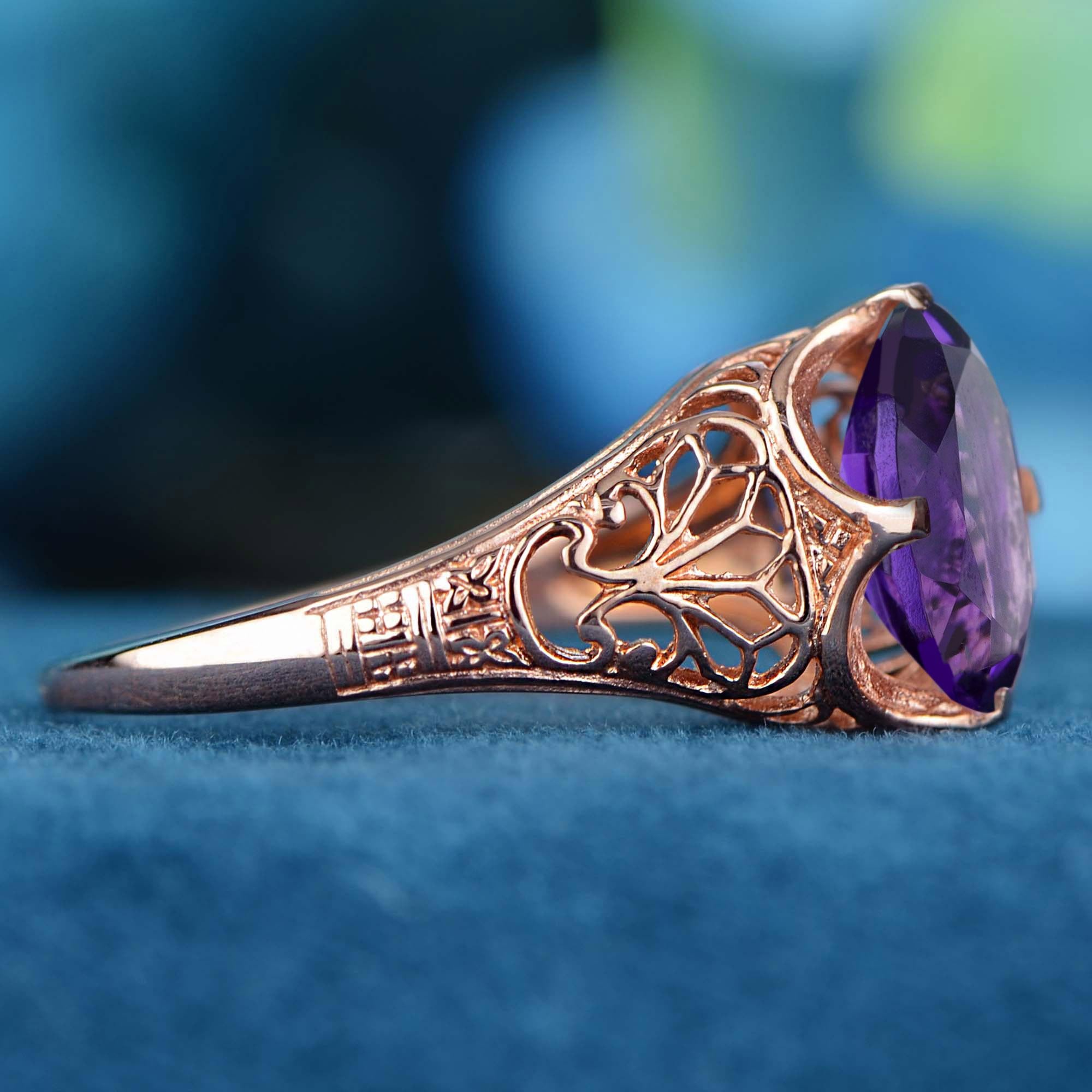 9K Rose Gold Amethyst Filigraner Verlobungsring im Vintage-Stil (Ovalschliff) im Angebot