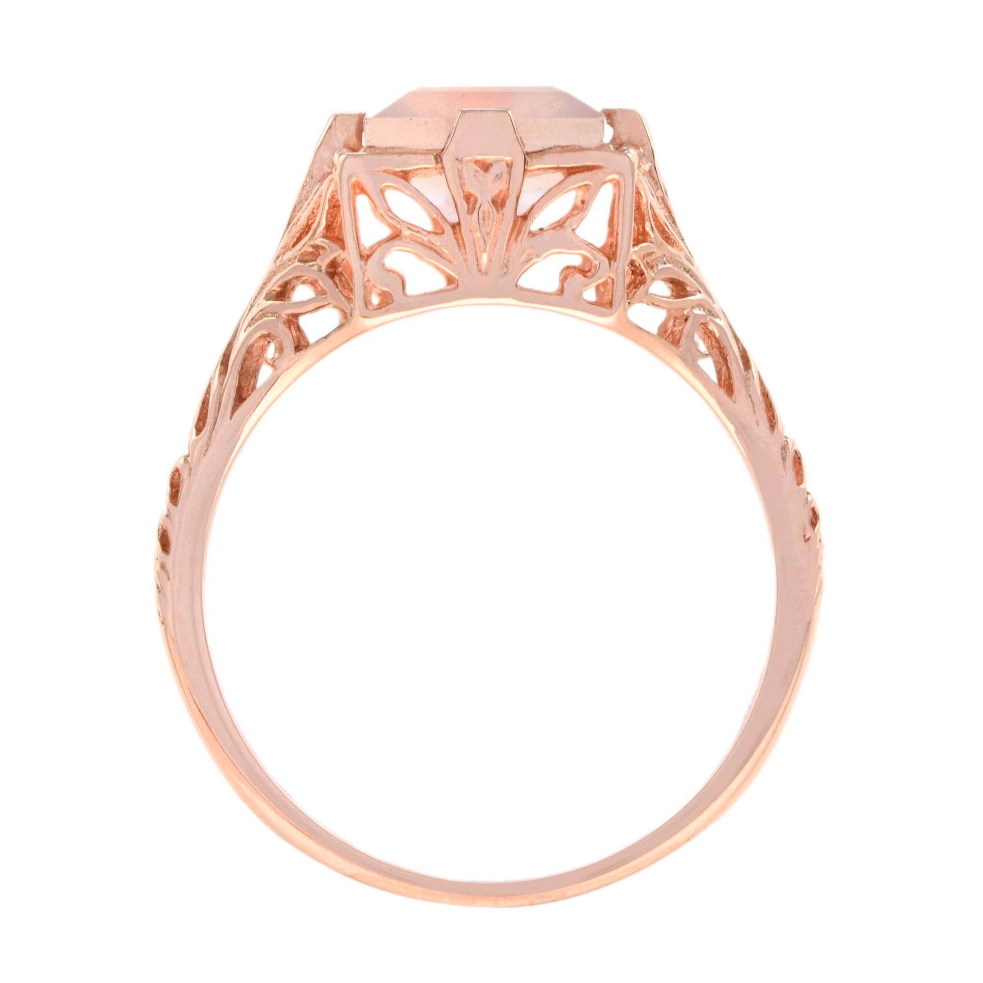 9K Rose Gold Natürlicher Rosenquarz Quadratische Form Vintage Style Filigraner Ring im Zustand „Neu“ im Angebot in Bangkok, TH