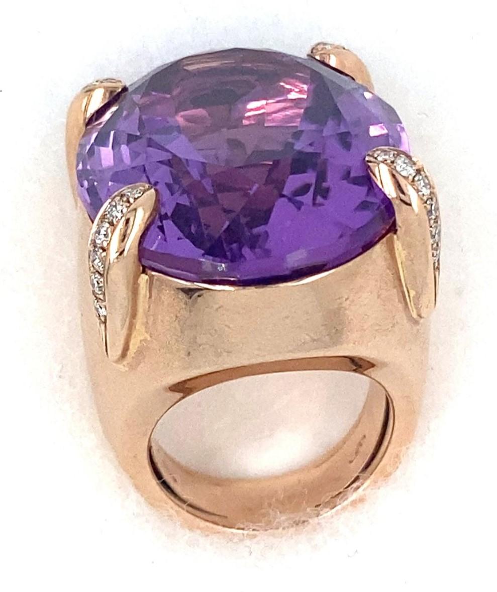 9k Rose Gold & Oval Amethyst Cocktail Ring w/ Diamond Accents, Size 6.25 For Sale 1