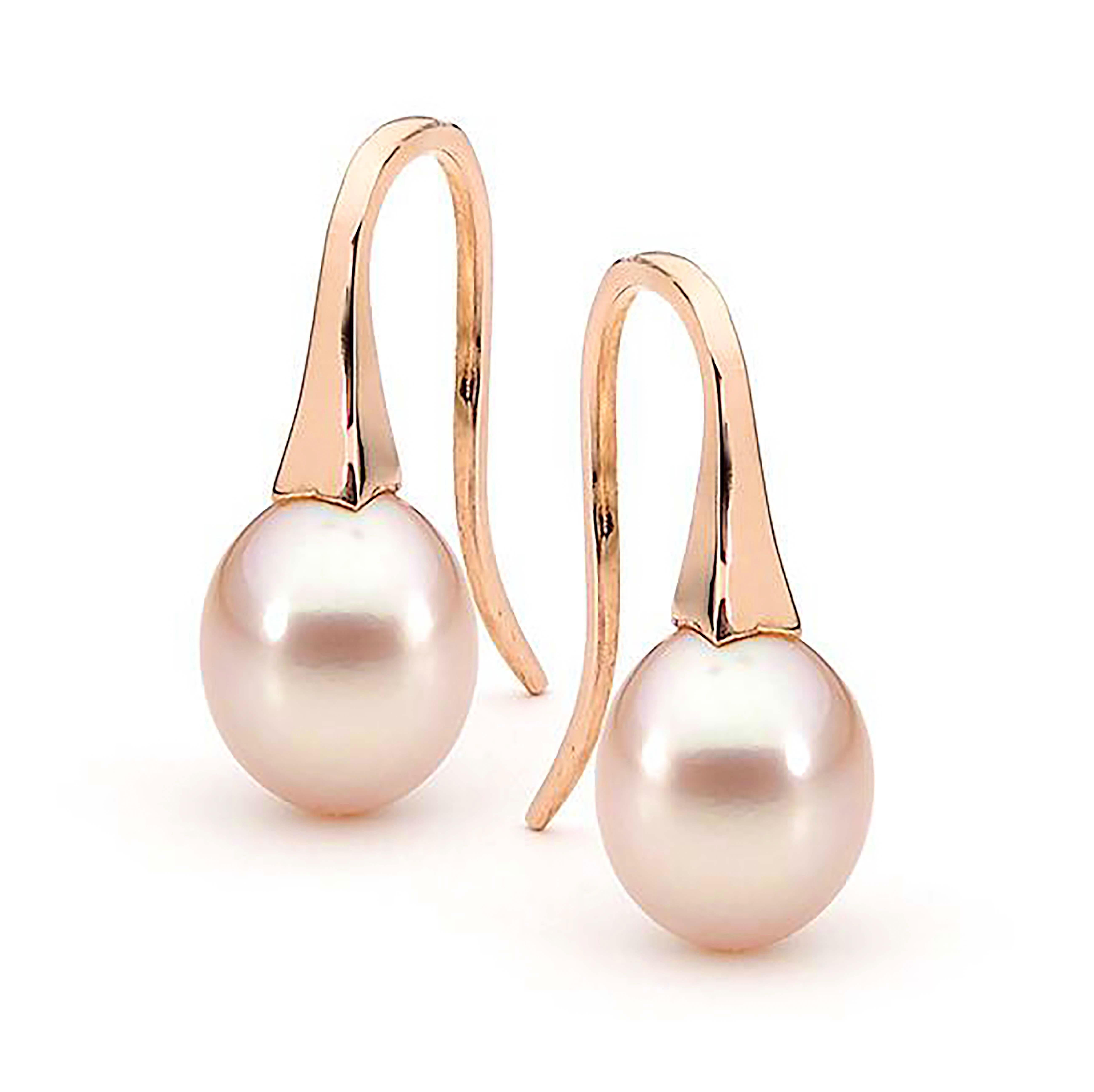 Contemporary 9k Rose Gold Small Pink Natural Freshwater Pearl Drop Earrings For Sale