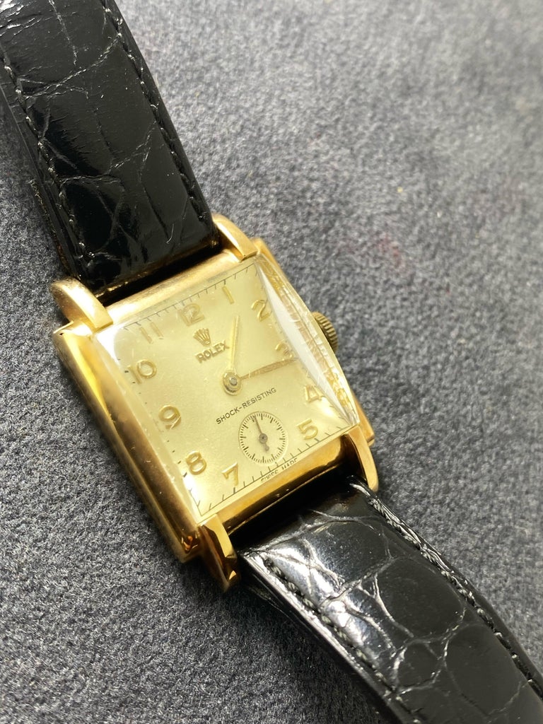 9k Rose Gold Vintage Rolex c1949 Square 26mm Manual Gents' Watch