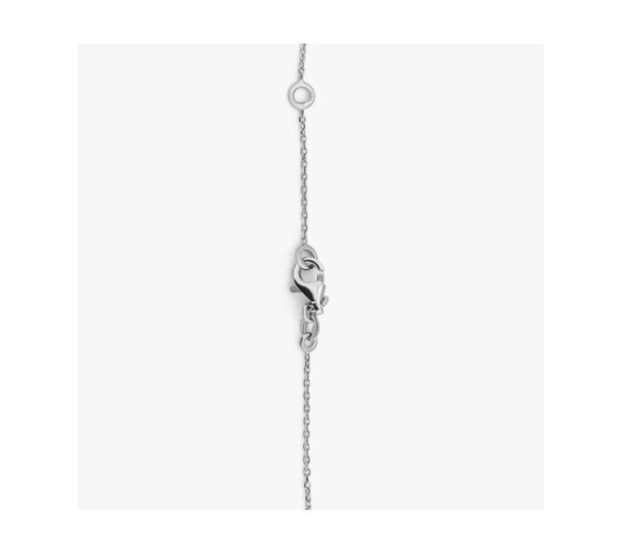 9K satin white gold Kensington chain necklace with topaz and green amethyst

This ladies chain necklace is made from 9K white gold with a series of blue topaz and green amethyst stones, finished with a lobster clasp and 2.5cm extension. As the
