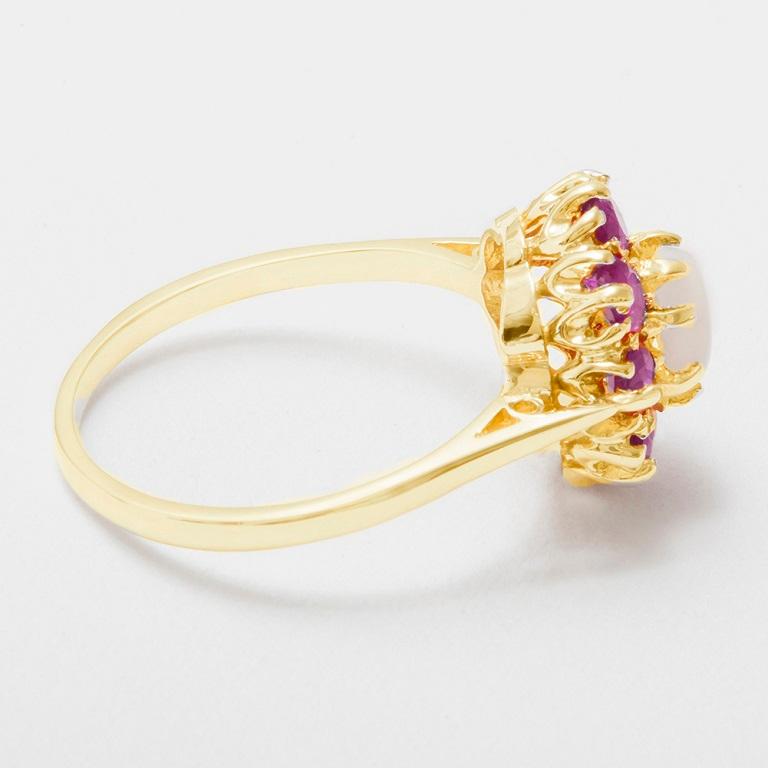 En vente :  Bague à fleurs en or jaune massif 9 carats, opale colorée et rubis, personnalisable 5