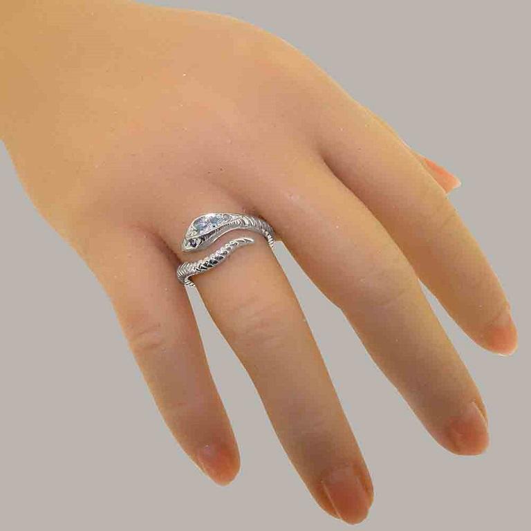 For Sale:  9K White Gold Natural Aquamarine & Sapphire Womens Band Snake Ring Customizable 7