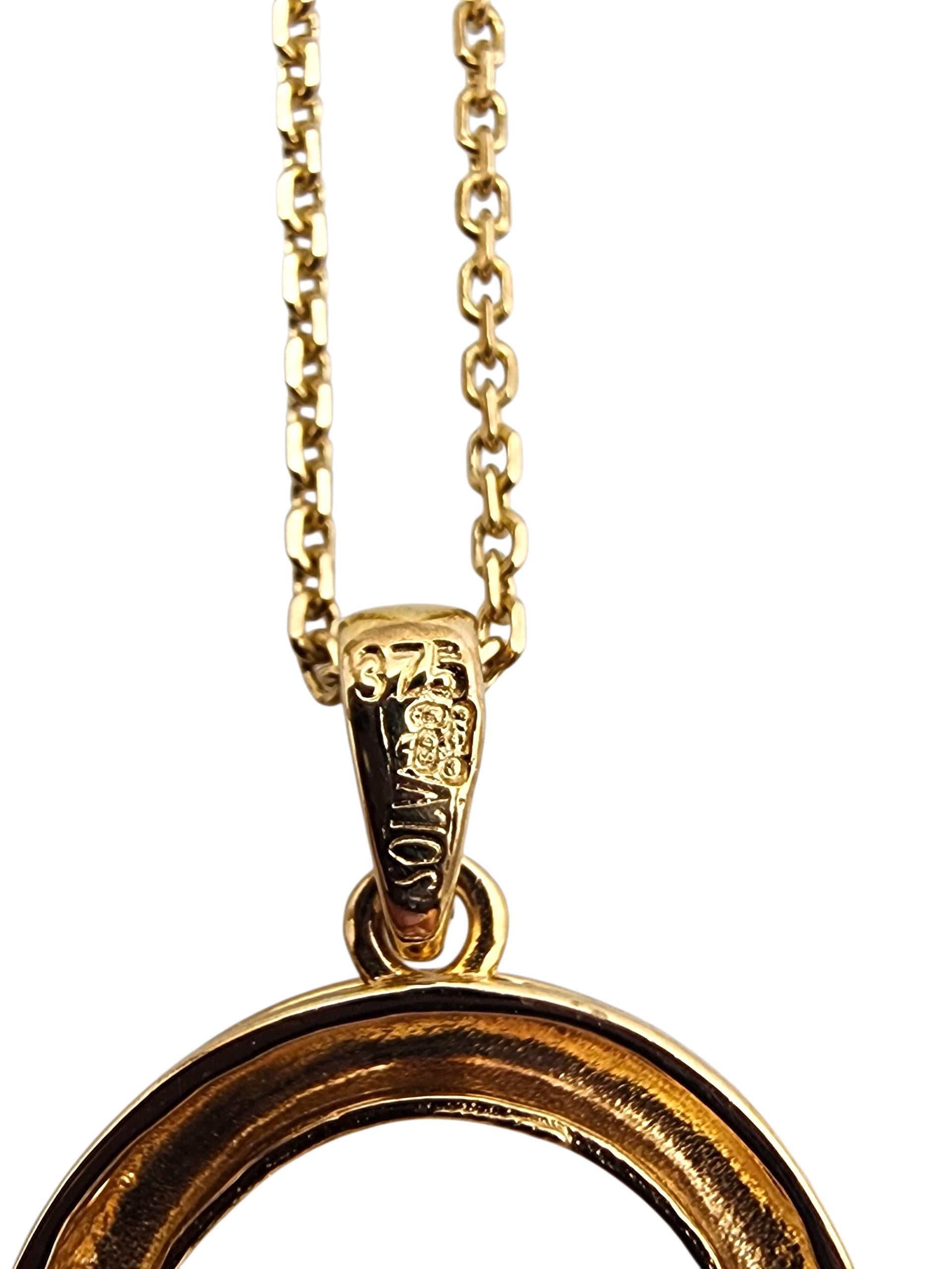 9K Yellow and White Gold Claddagh Pendant Necklace #22412 In Good Condition For Sale In Washington Depot, CT