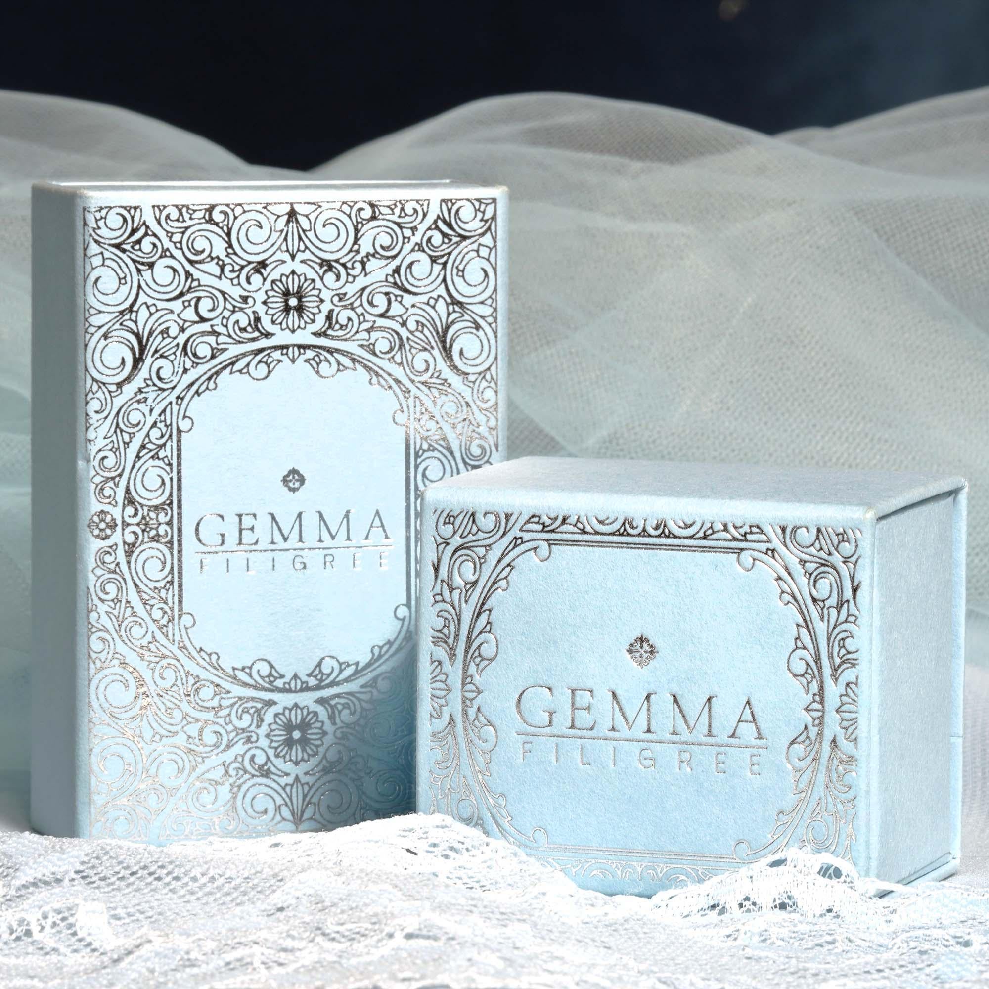 9K Gelbgold Blauer Saphir und Diamant Vintage Style Floral Ring im Angebot 2