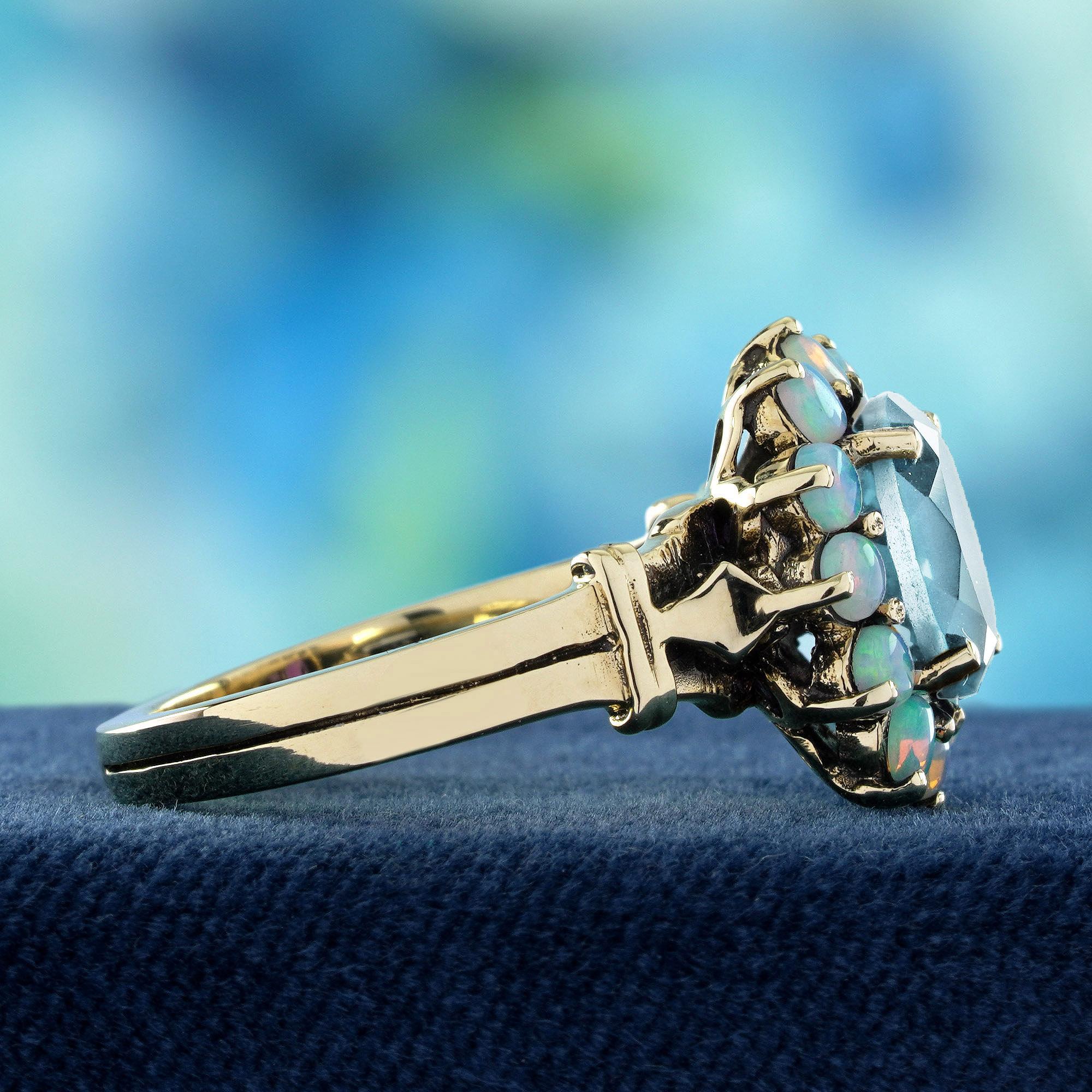 9K Gelbgold Blauer Topas und Opal Vintage Style Cluster Ring (Ovalschliff) im Angebot