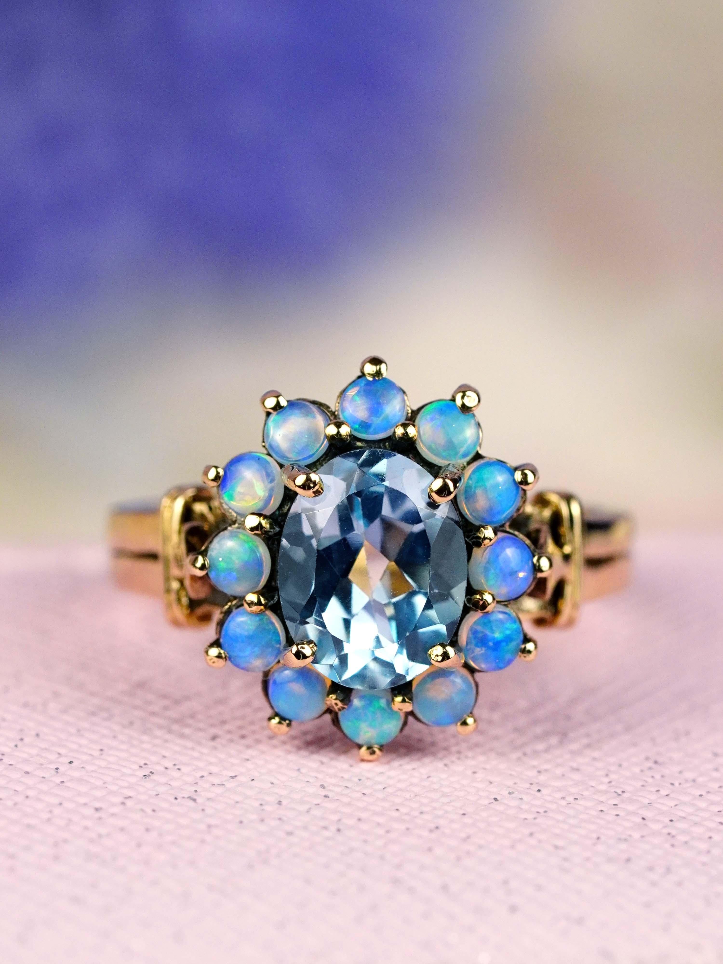 9K Gelbgold Blauer Topas und Opal Vintage Style Cluster Ring im Angebot 1