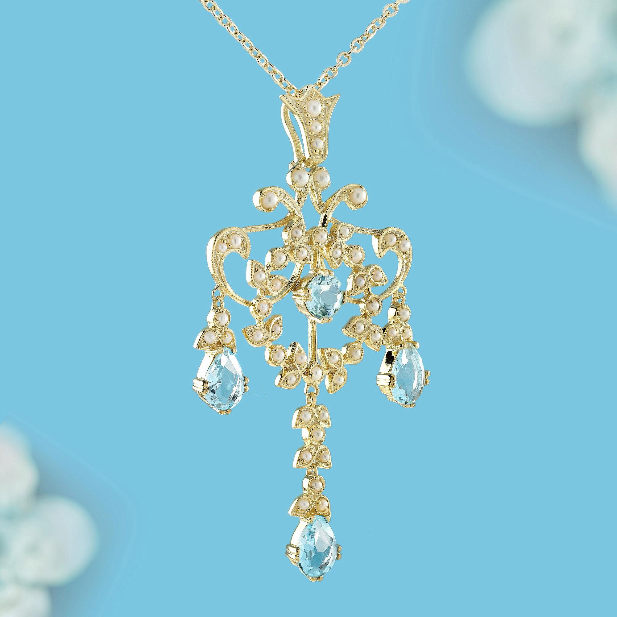 Édouardien Pendentif chandelier en or jaune 9K avec topaze bleue et perle de style vintage en vente