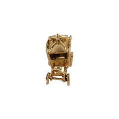 9K Yellow Gold Carriage Charm
