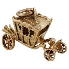 9K Yellow Gold Carriage Charm