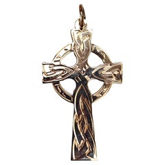 9k Yellow Gold Celtic Cross Charm #25548