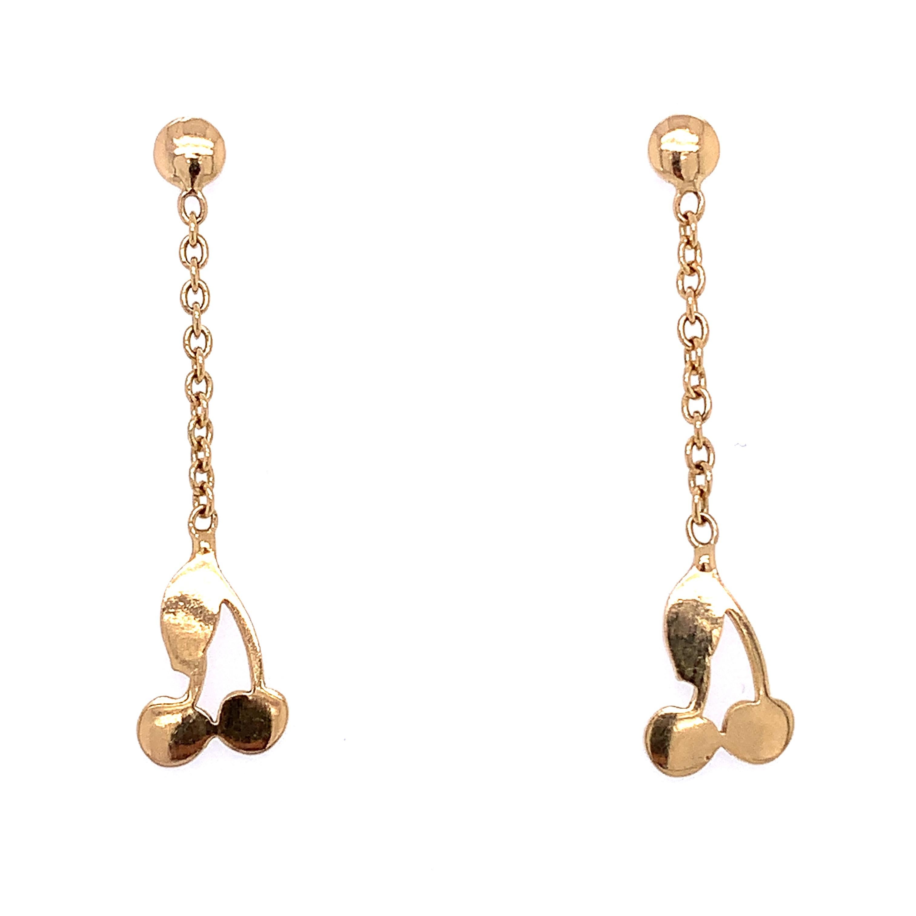 9k Yellow gold cherry drop dangle earrings In New Condition For Sale In London, GB