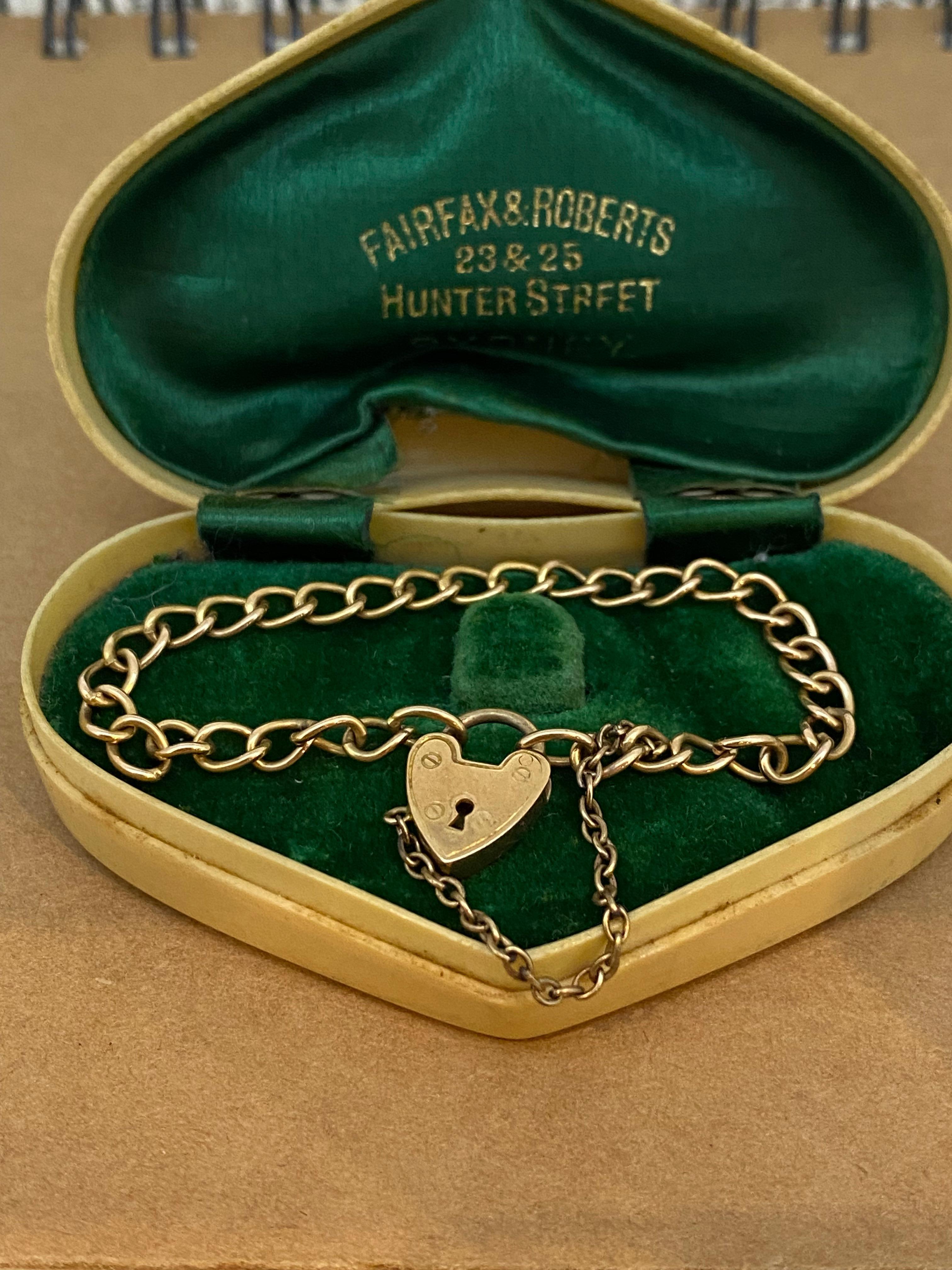 This lovely piece of Christening jewelry 
was made by Rodd - renowned mid-century Australian jeweller

Crafted in 9K yellow gold, 
the bracelet features curb links & padlock 
(stamped & signed)

Total item's weight: 4.3gr. 
Total length (not