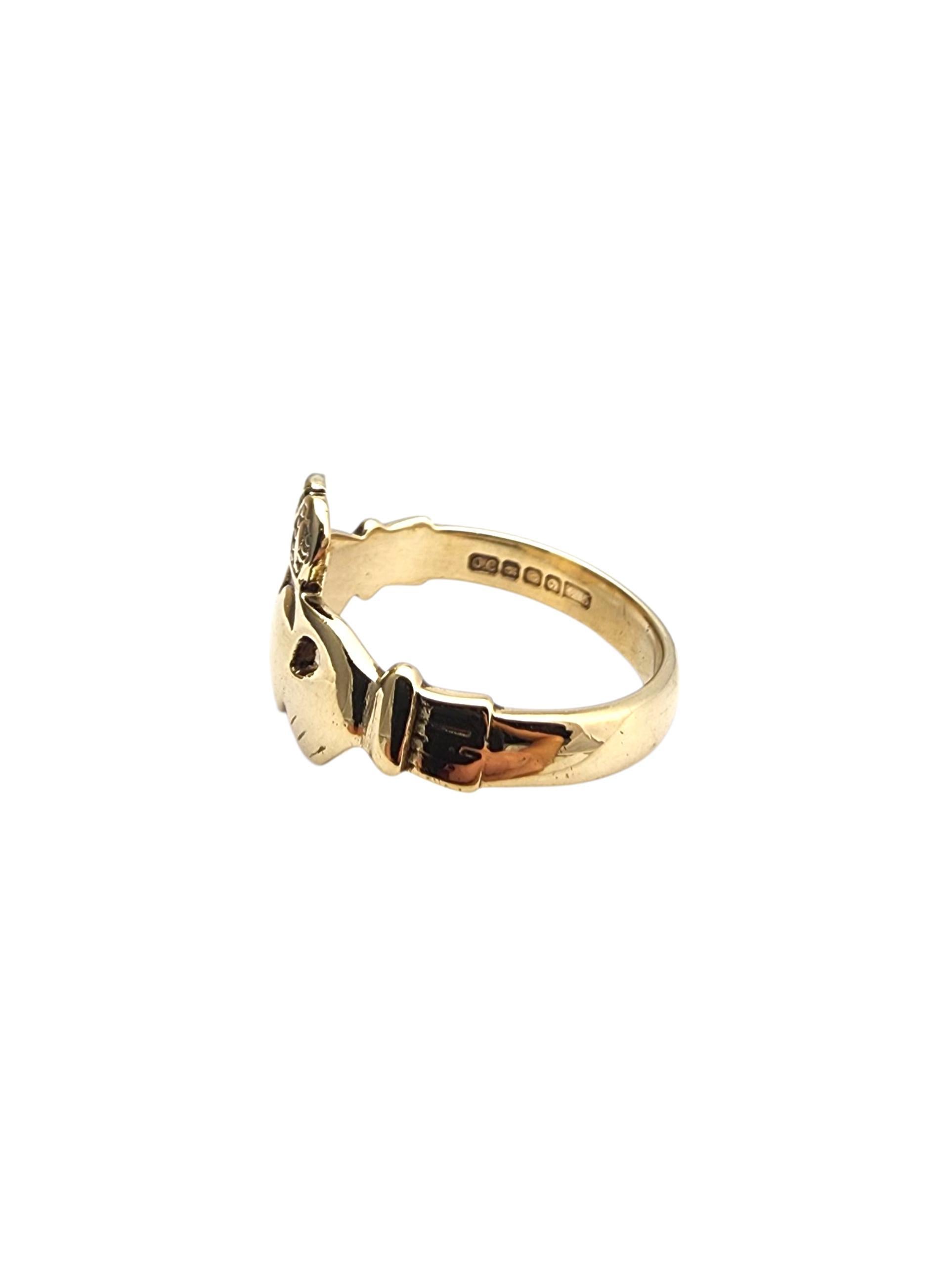 9K Yellow Gold Claddagh Ring #22853 In Good Condition For Sale In Washington Depot, CT