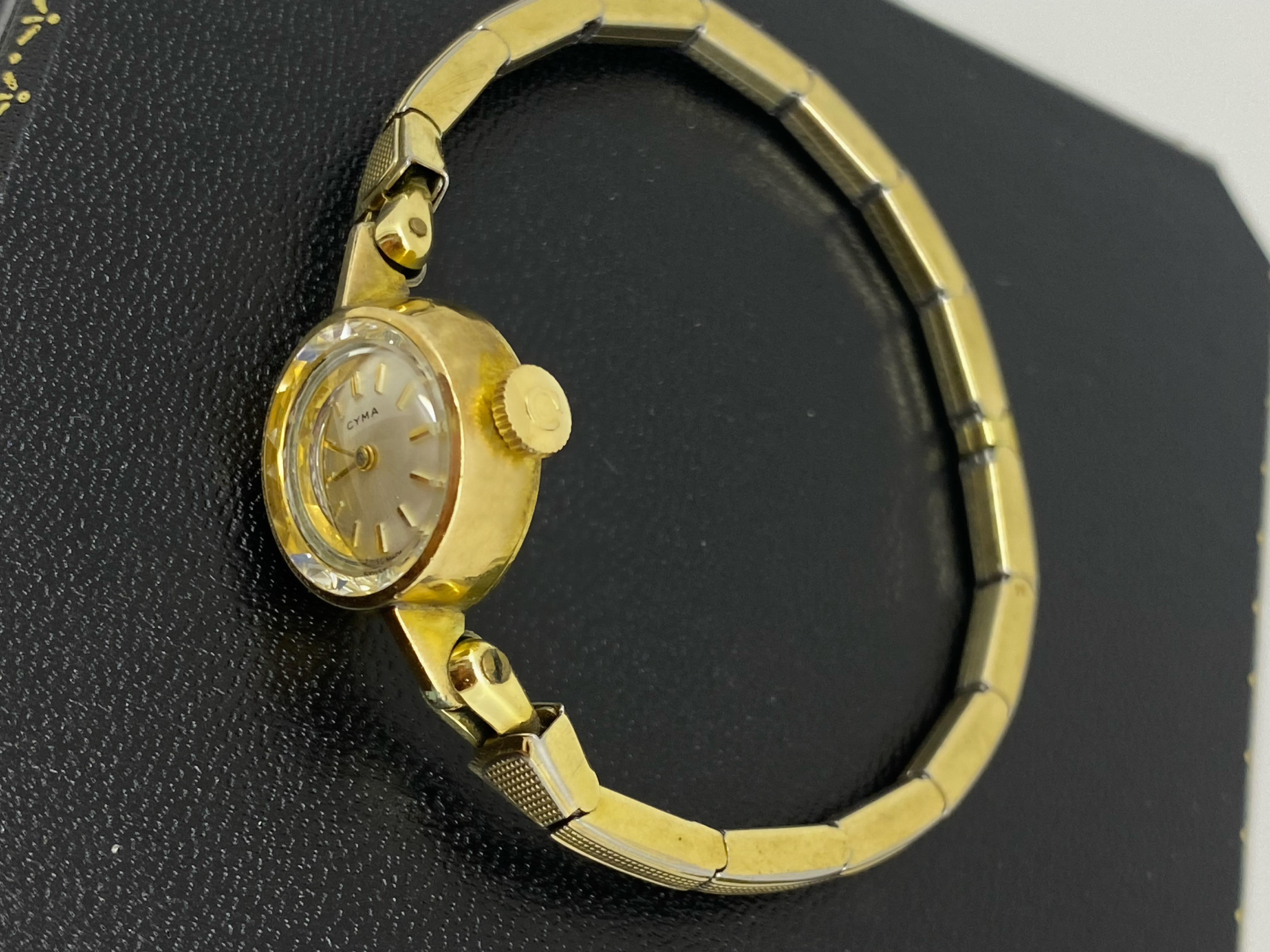 9K Gelbgold Cyma Retro Cocktail-Uhr, vergoldetes Armband, ca. 1960er Jahre. im Angebot 1