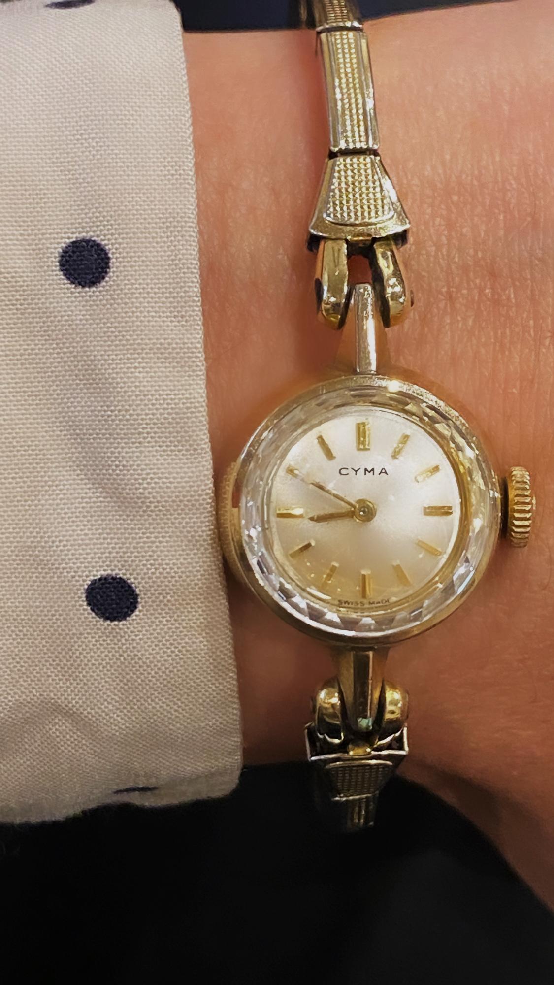 9K Gelbgold Cyma Retro Cocktail-Uhr, vergoldetes Armband, ca. 1960er Jahre. im Angebot 2
