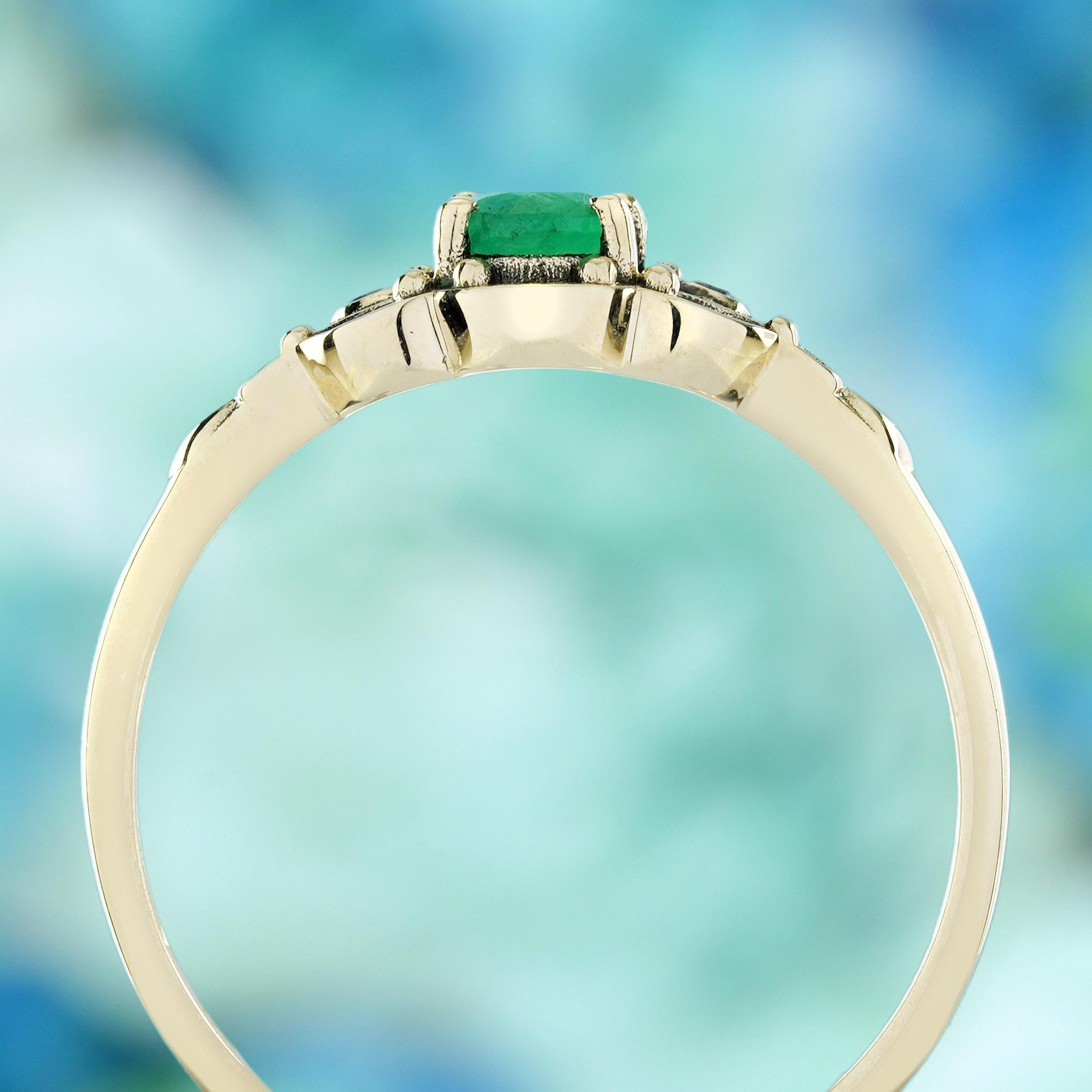 9K Gelbgold Smaragd und weißer Saphir Vintage Style Ring im Zustand „Neu“ im Angebot in Bangkok, TH